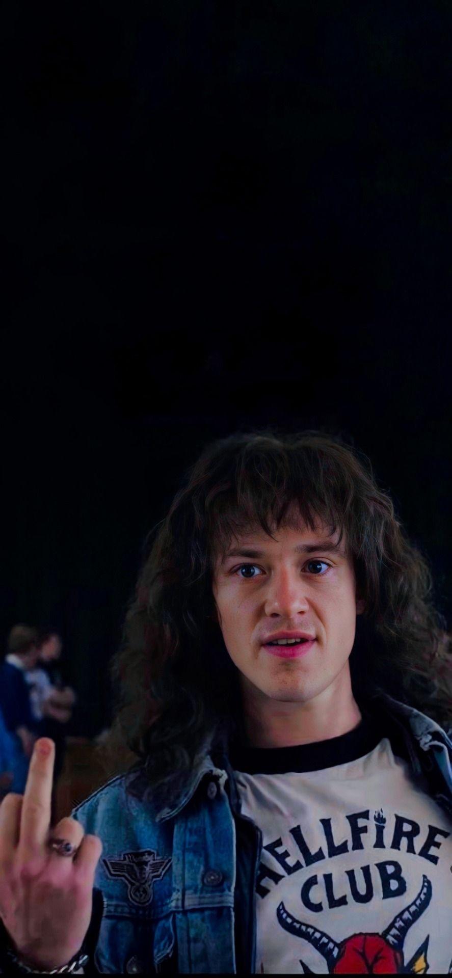 887x1920 Joseph Quinn wallpaper. Just beautiful men, Quinn, Stranger things kids