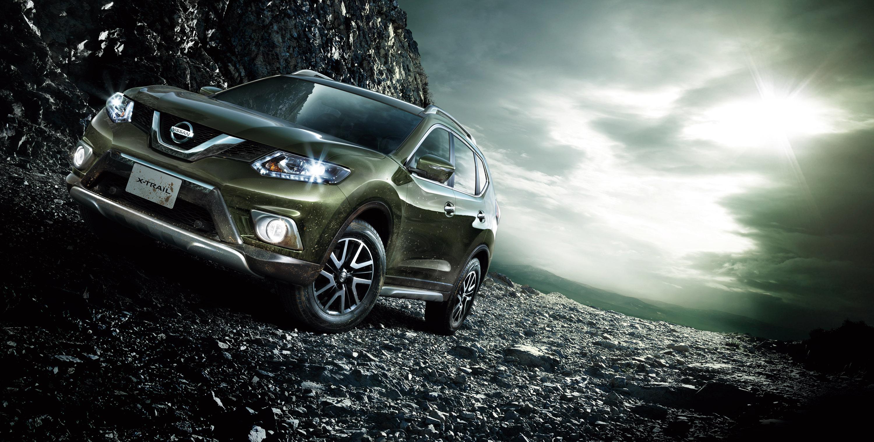 3000x1518 Nissan X TRAIL HYBRID (2015) 4 Of 17