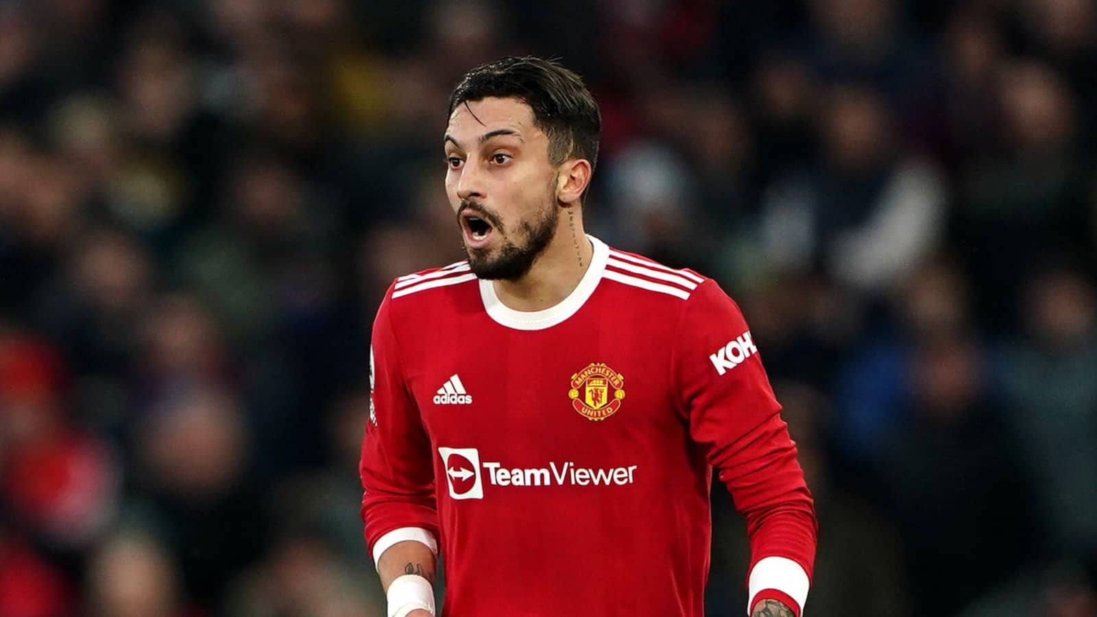 1600x900 Alex Telles: Man Utd defender 'accepts' move as transfer agreement with European club nears