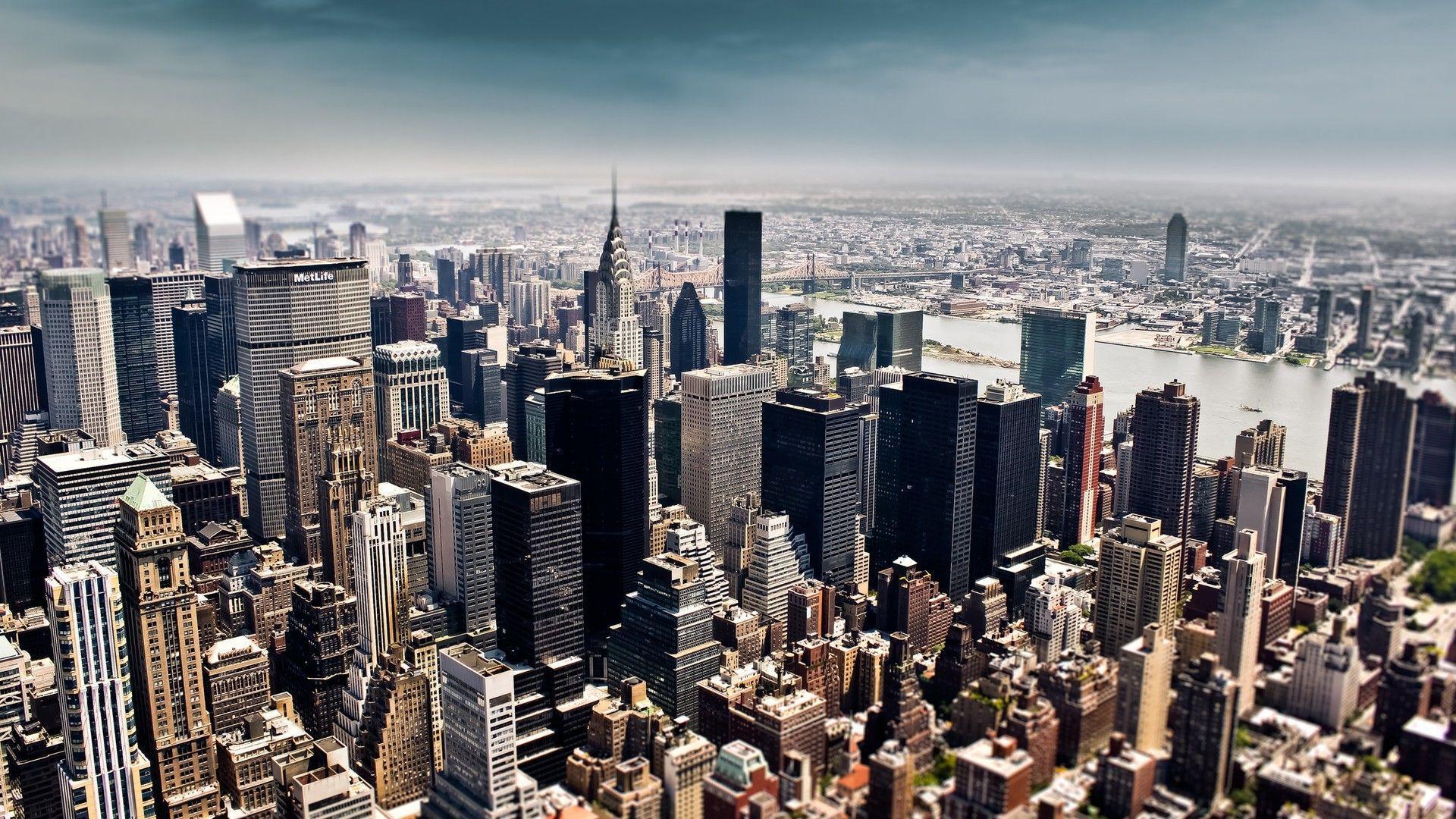 1920x1080 Modern City Wallpaper