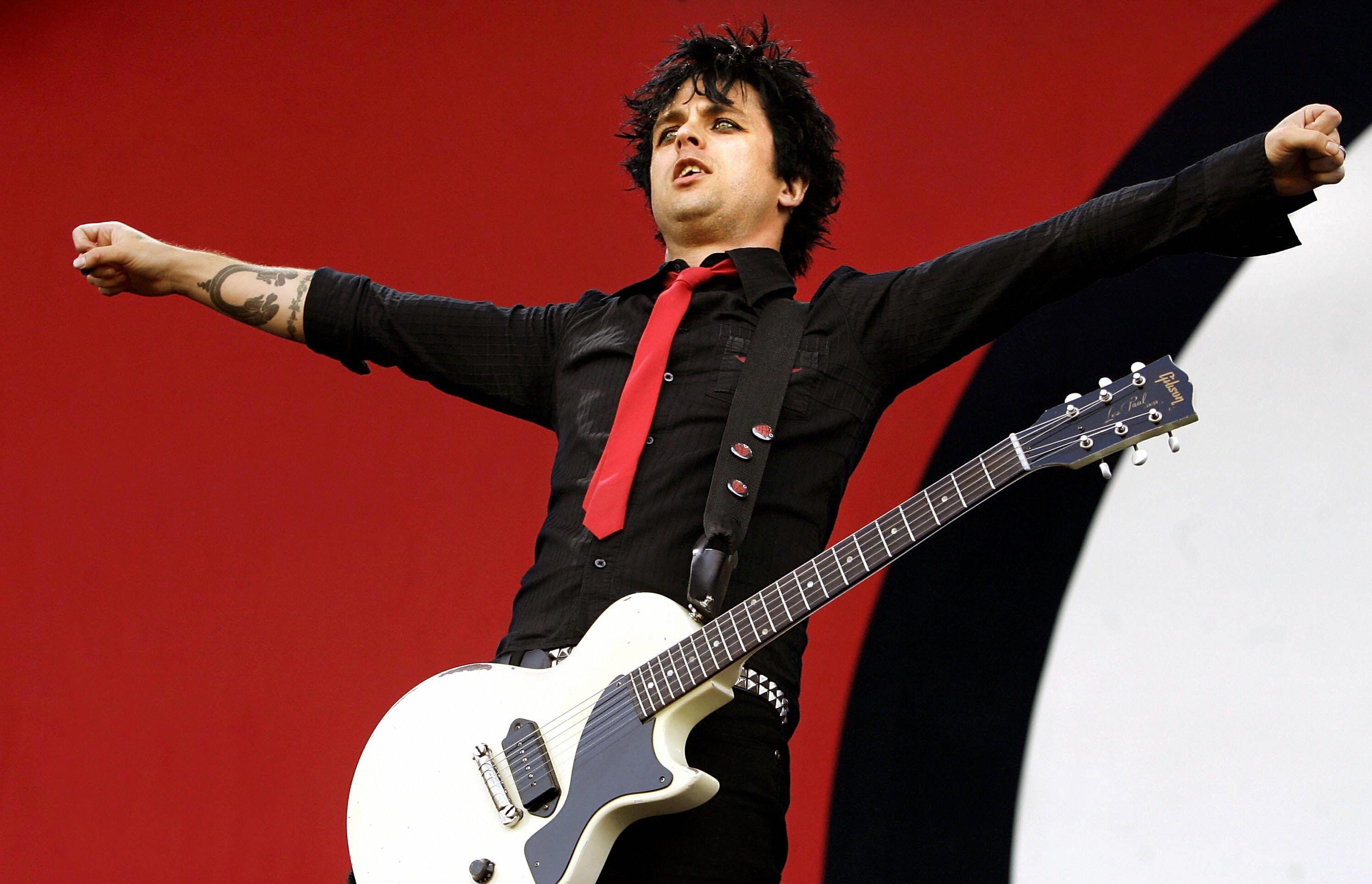 2992x1928 Billie Joe Armstrong Wallpaper