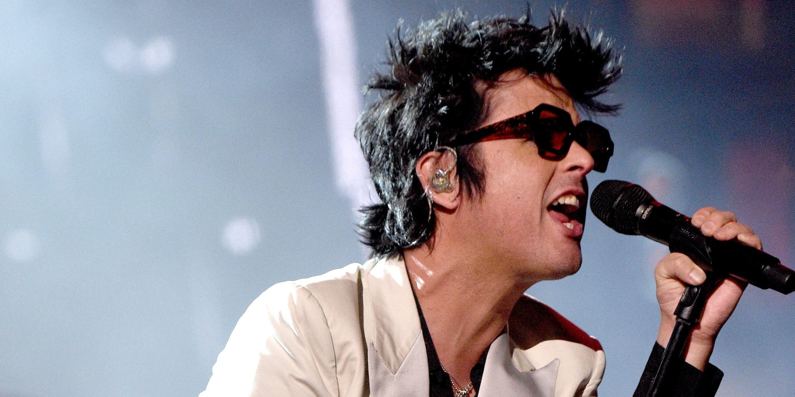 2662x1331 Green Day's Billie Joe Armstrong Covers “I Think We're Alone Now”: Listen