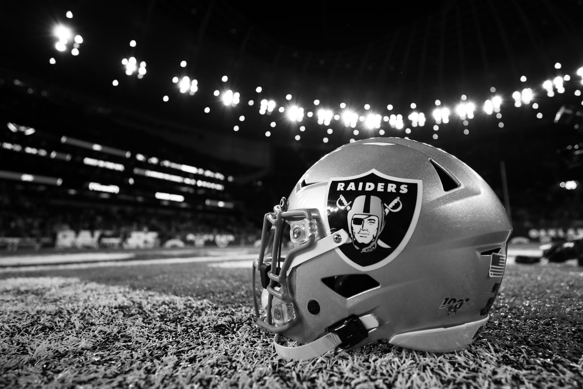 2000x1334 free agents that could help the Las Vegas Raiders right away