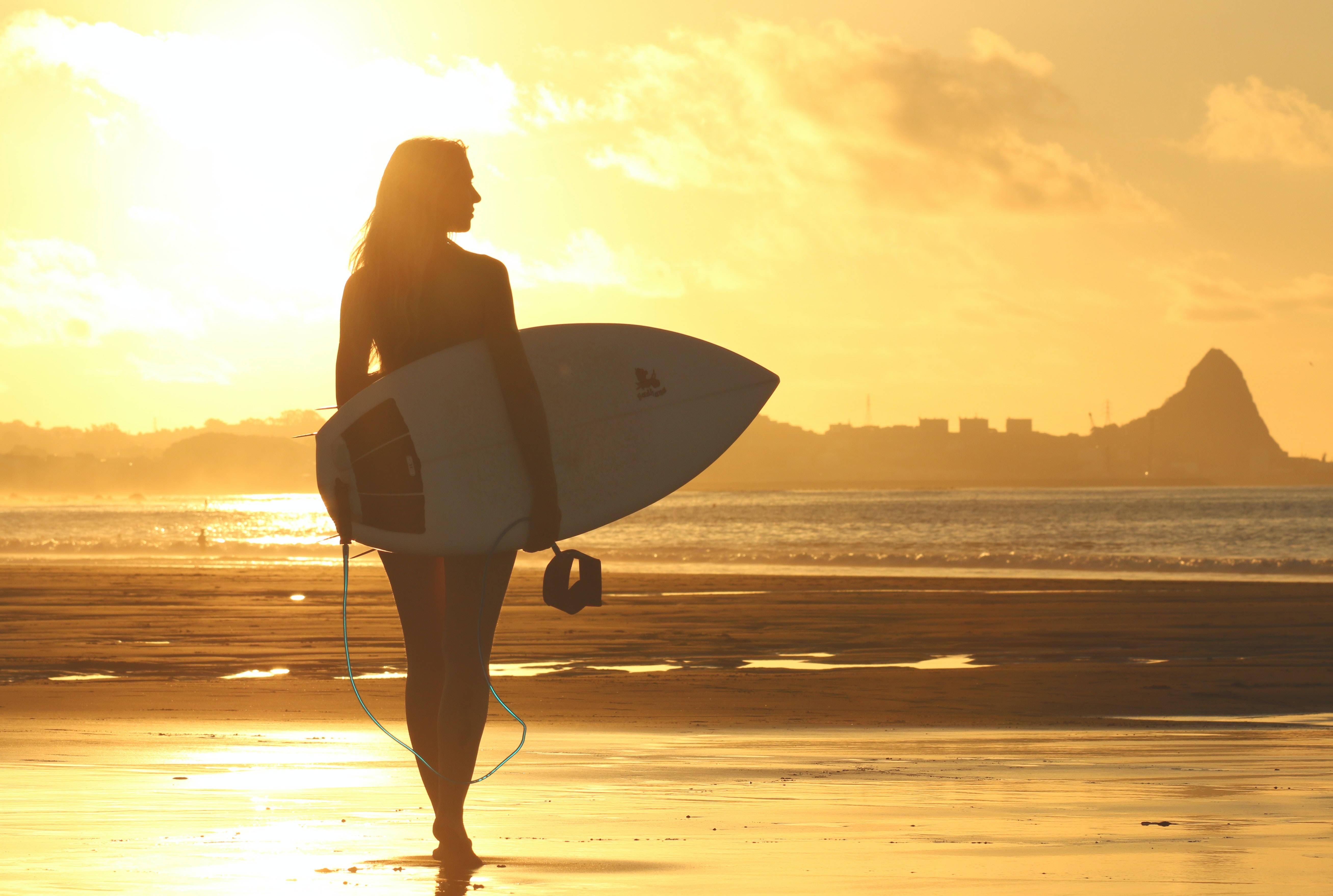 5230x3518 Download Woman On Surfing Vacation Wallpaper