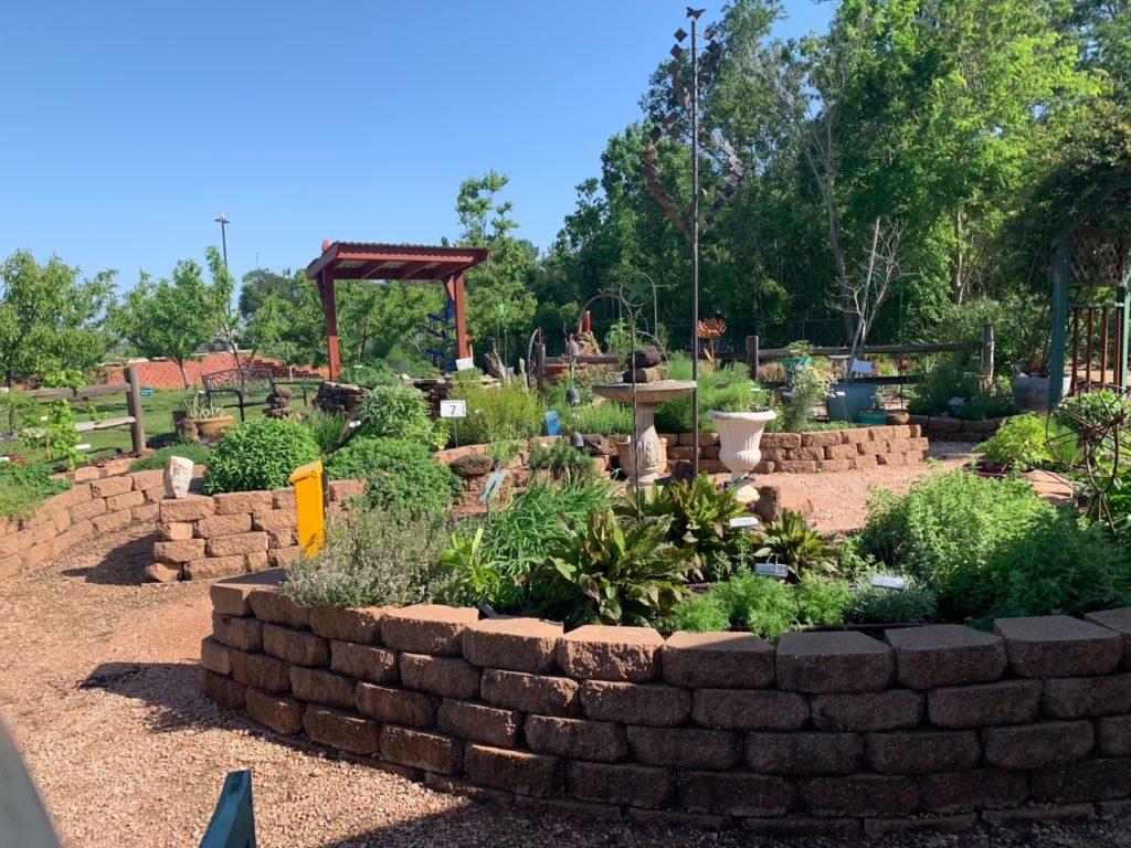 1024x768 Herb Garden