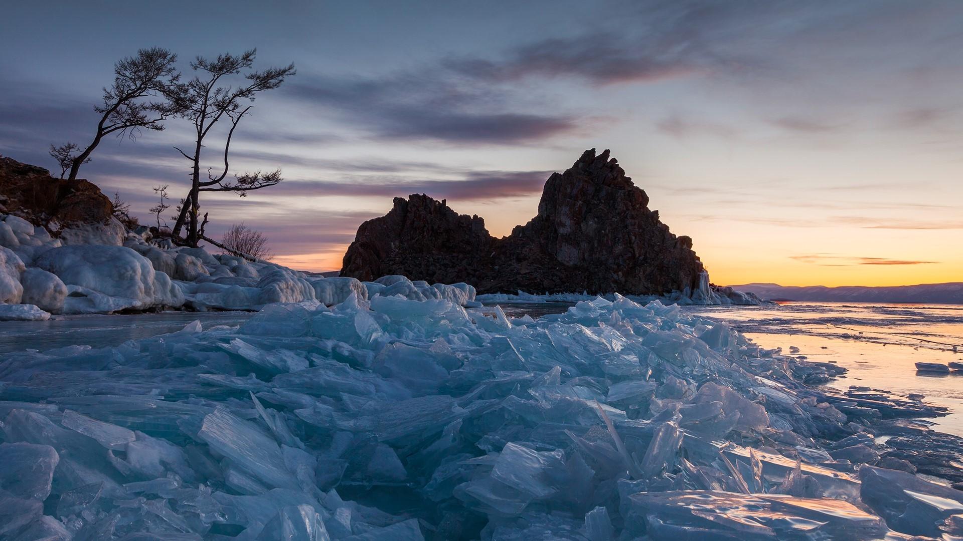 1920x1080 landscape, trees, sky, frozen lake, Lake Baikal, Russia, ice, mountains, nature, rocks Gallery HD Wallpaper