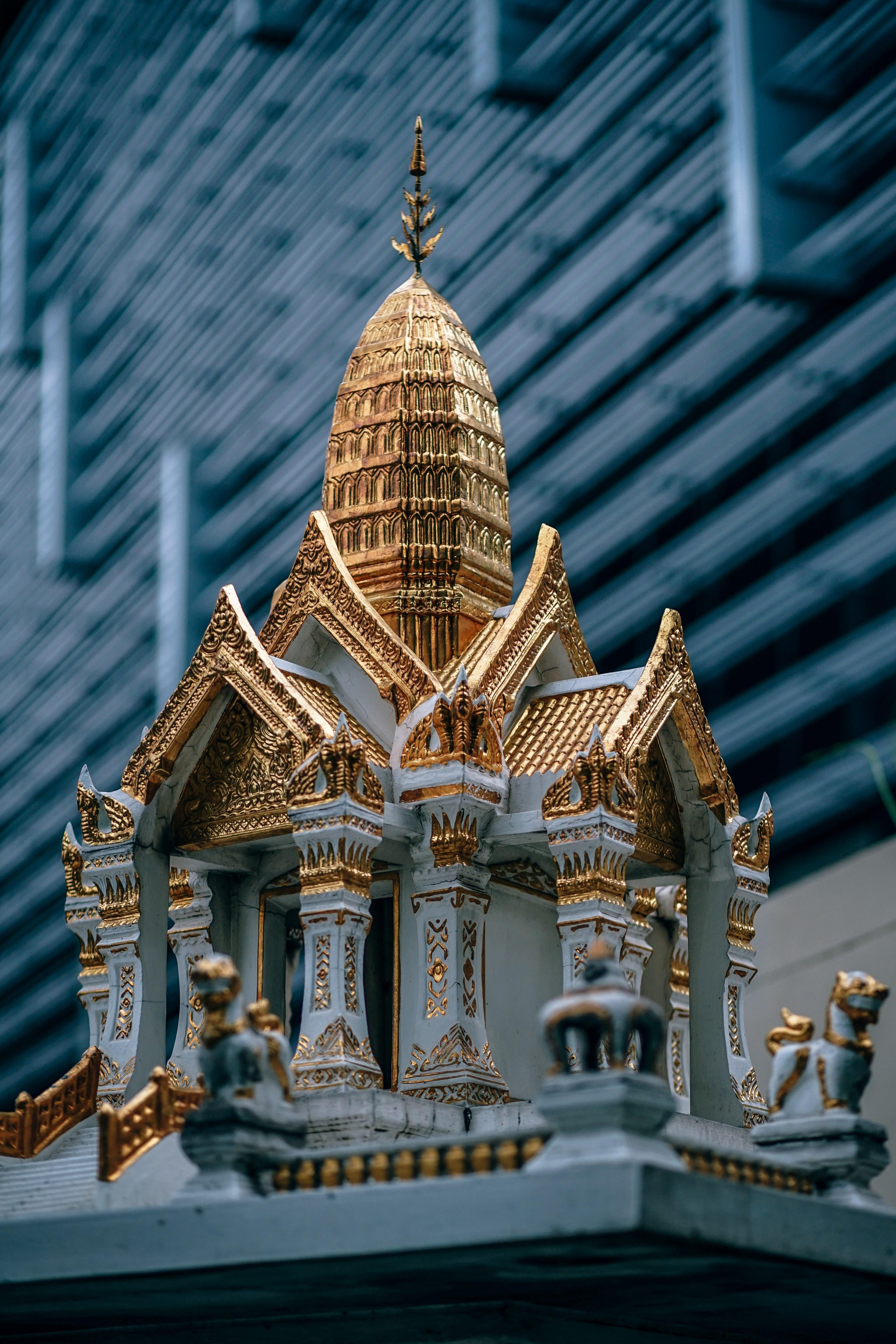 3840x5760 Wallpaper / golden temple 4k wallpaper free download