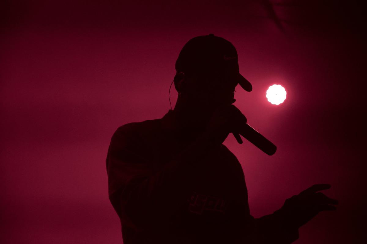 1200x800 trapsoul wallpaper, microphone, light, backlighting, performance, audio equipment
