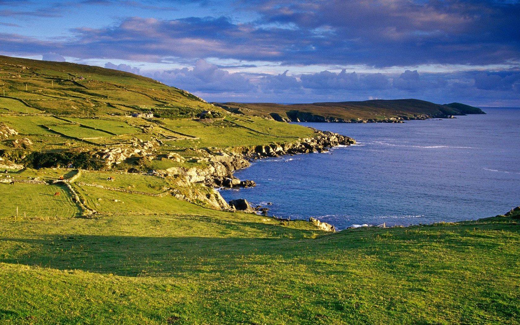 1680x1050 Irish Coast