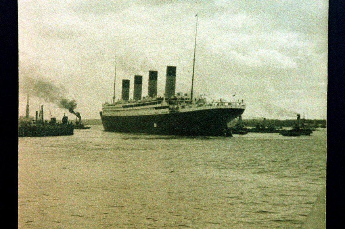 1200x799 Enduring mystery: Multiple photo said to show iceberg that sank Titanic in 1912