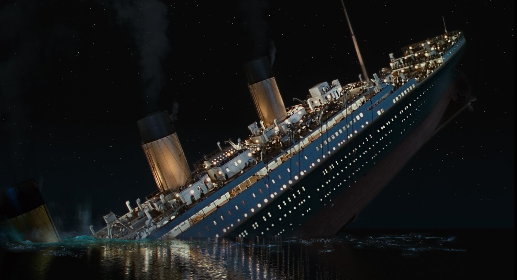 2048x1112 Titanic (1997)