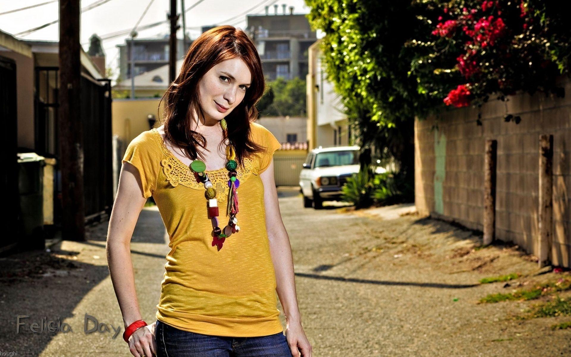 1920x1200 Felicia Day Bui Brothers Wallpaper Day Wallpaper