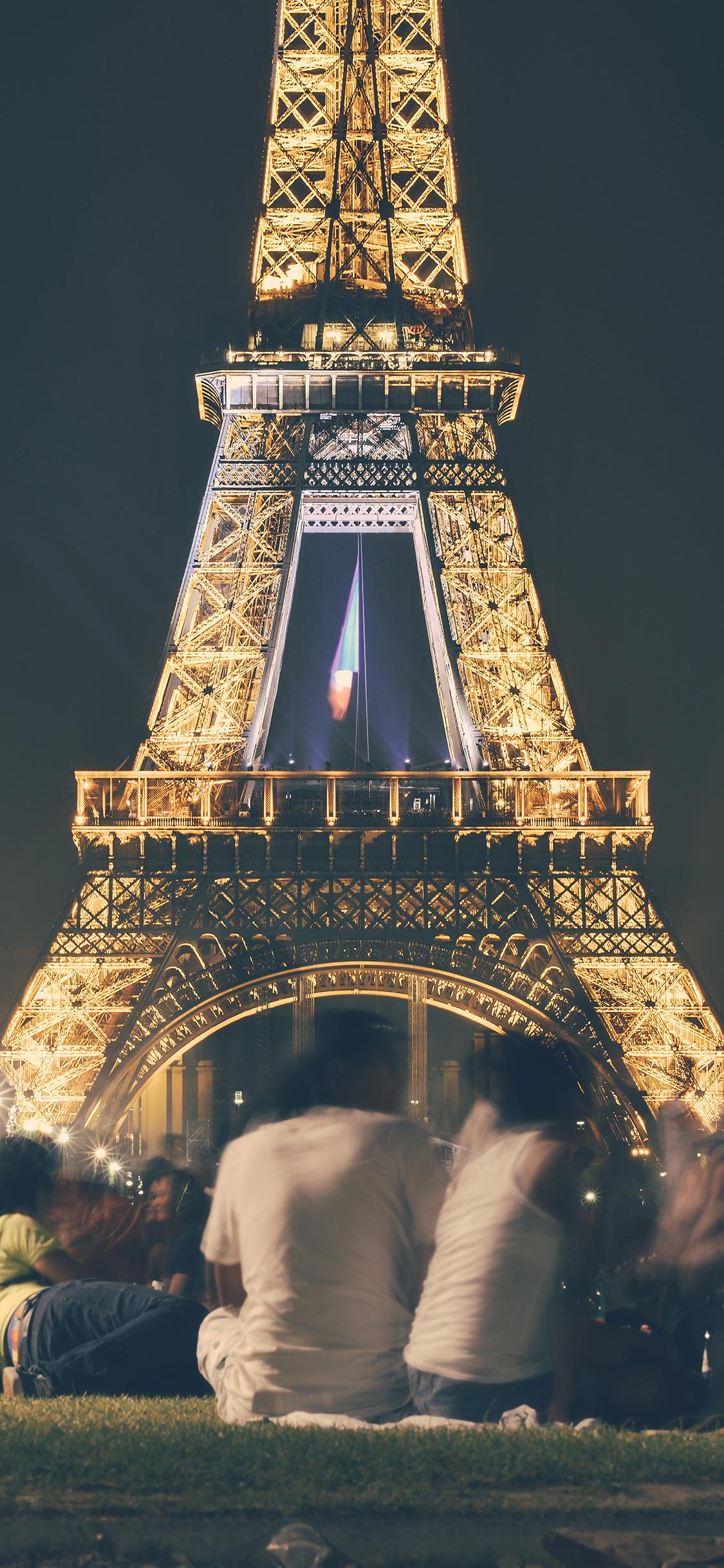 1125x2436 happy paris eiffel tower france tour night city