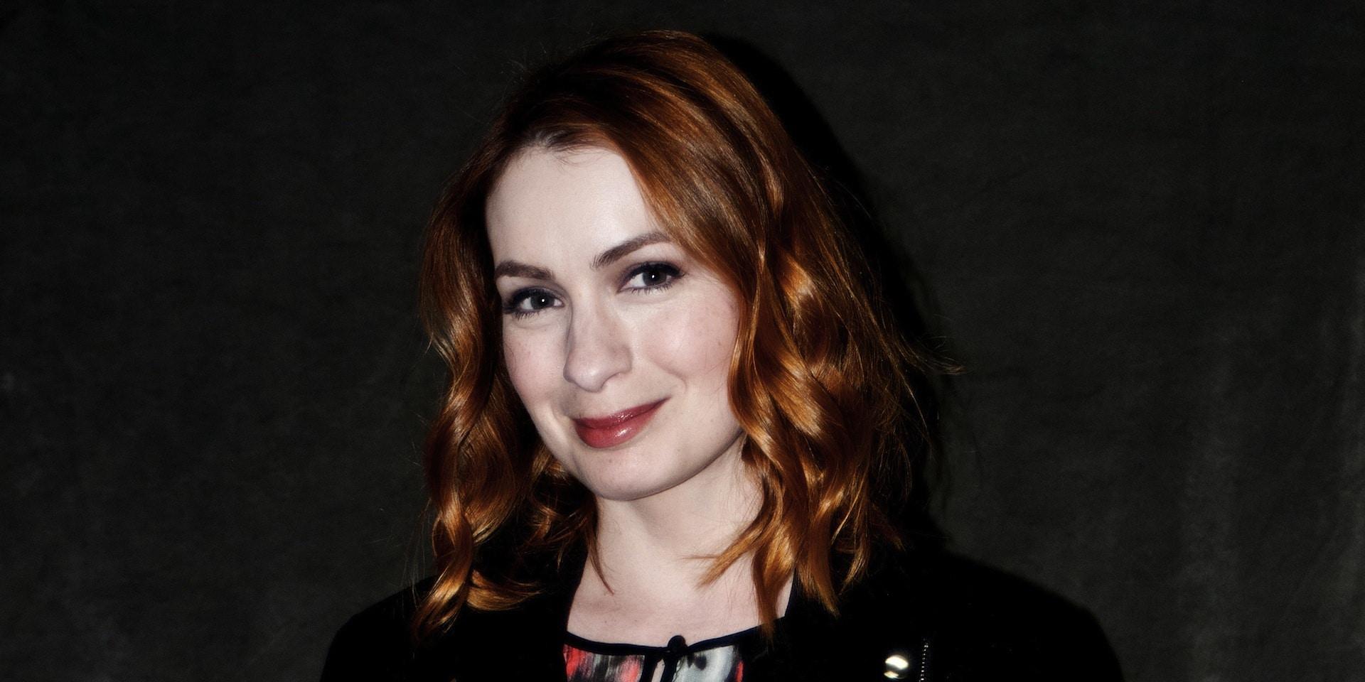 1920x960 Supernatural star Felicia Day shares some adorable pics from her vacantion [PHOTO]