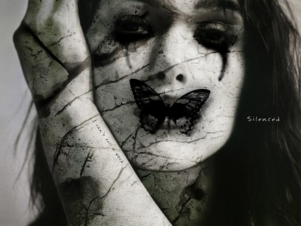1024x768 silence is Golden Movies Wallpaper