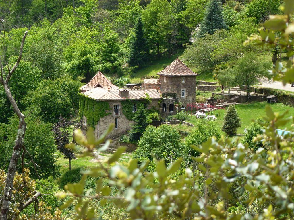 1024x768 Character Gites in Southern France. Stunnin