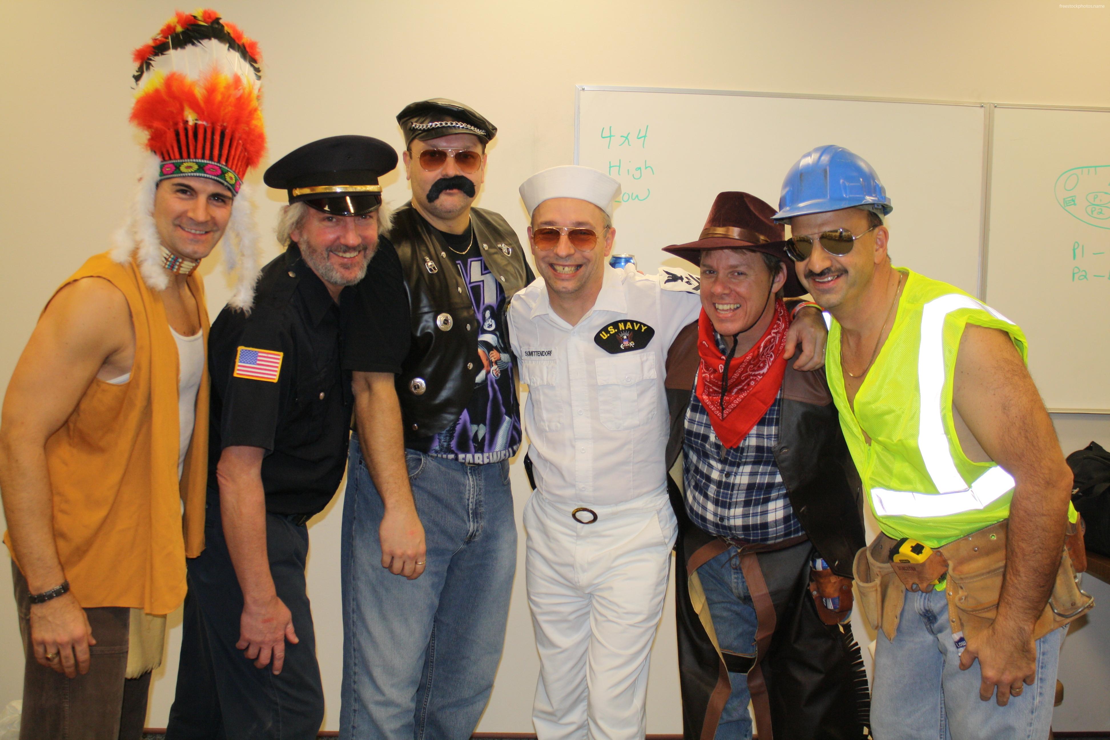 3888x2592 Village People Wallpaper