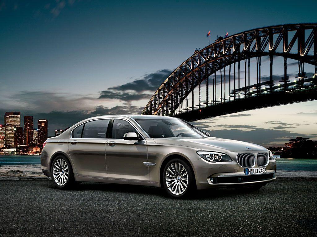 1024x768 BMW 7 Series Wallpaper