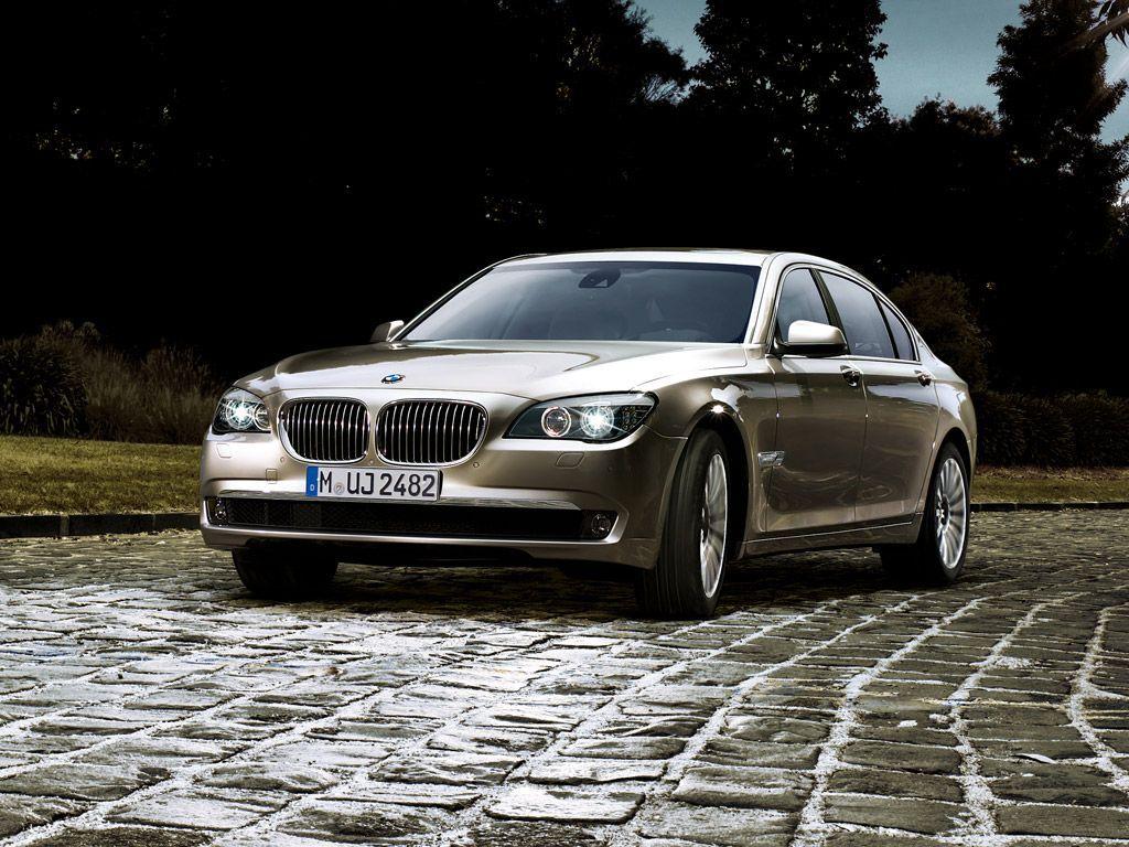 1024x768 BMW 7 Series Wallpaper