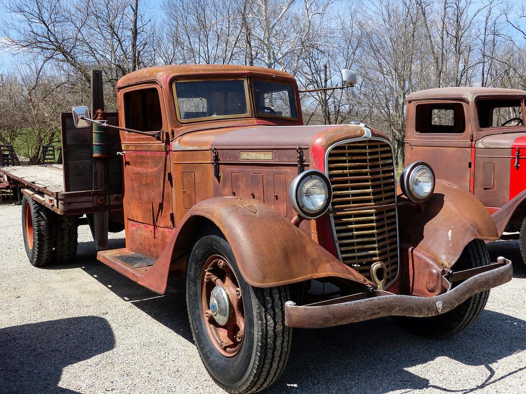 1024x768 Rusty Old 1934 Diamond T 211 Flatbed Truck. SW Ohio. I saw