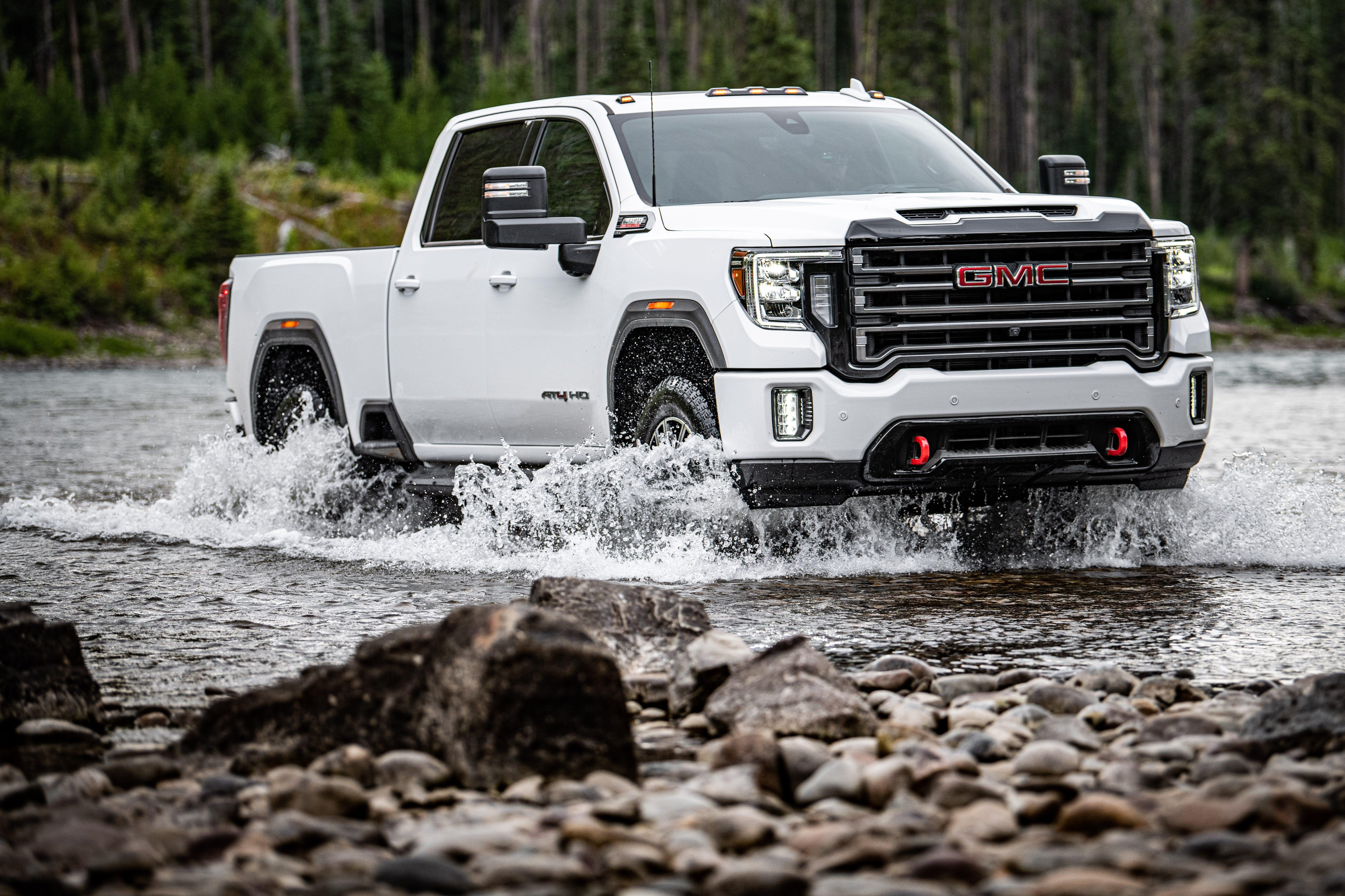 5700x3800 GMC Sierra 2500HD AT4 Review Jordan Golson
