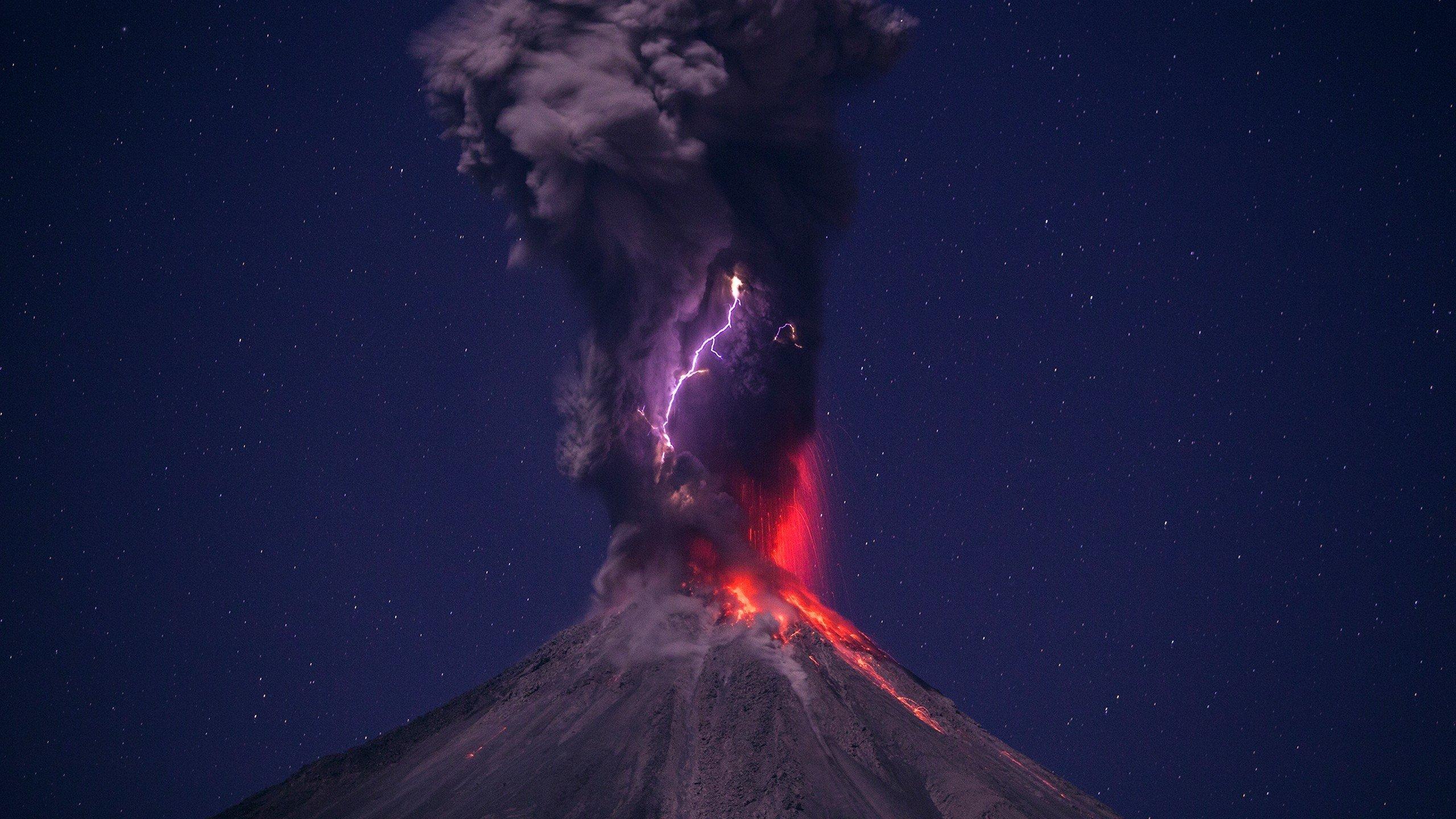 2560x1440 Volcano HD Wallpaper and Background