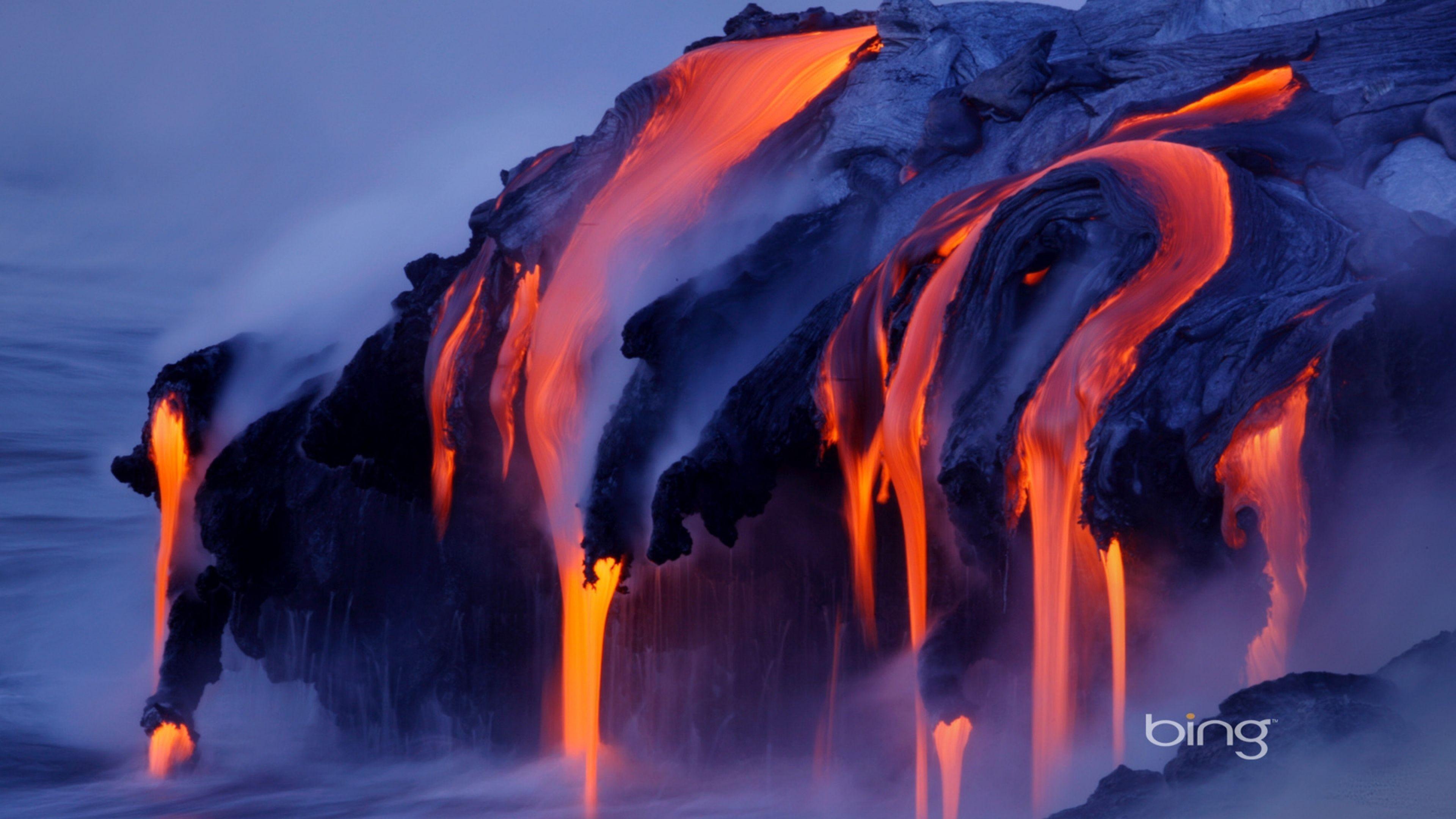 3840x2160 Volcanic Lightning Wallpaper
