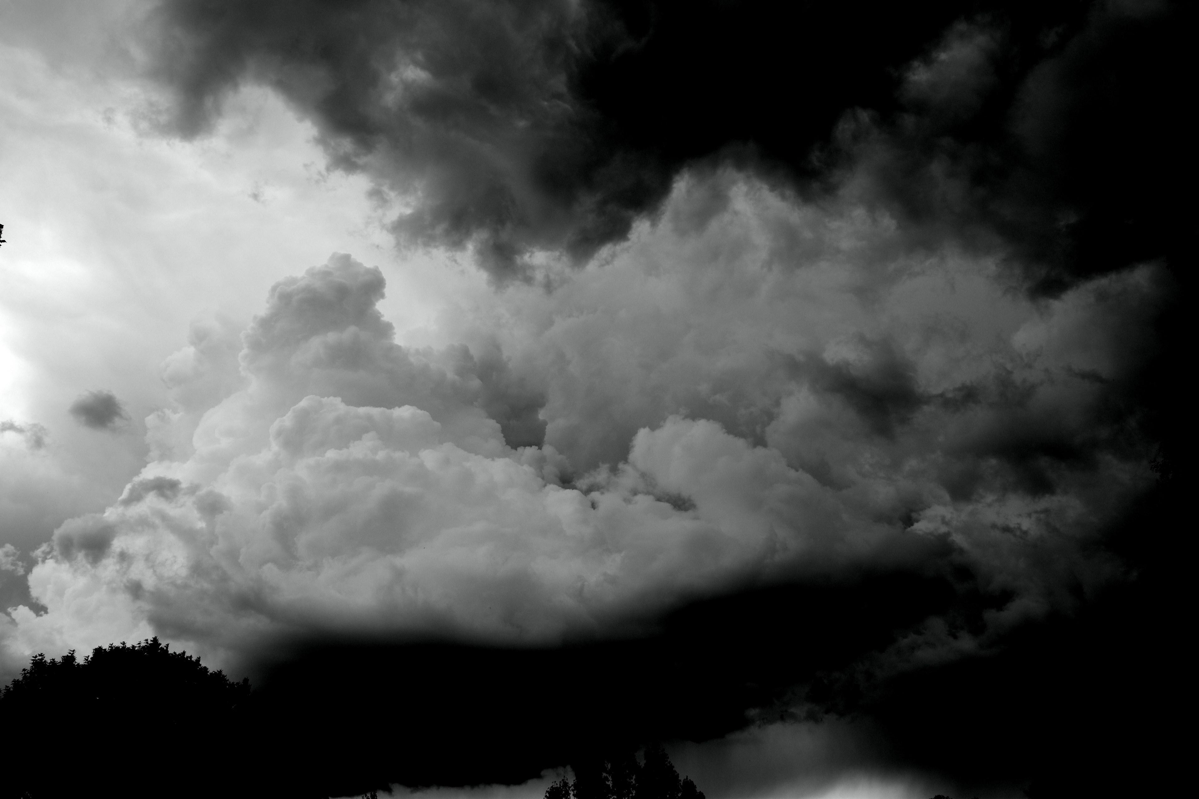 3840x2560 Wallpaper / a black and white photograph of storm clouds, storm clouds black white 4k wallpaper free download