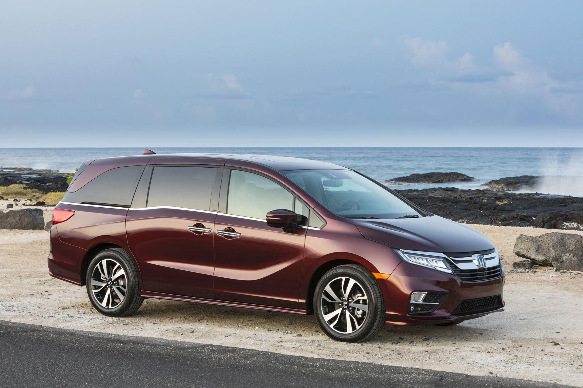 1920x1280 Honda Odyssey Wallpaper [HD]