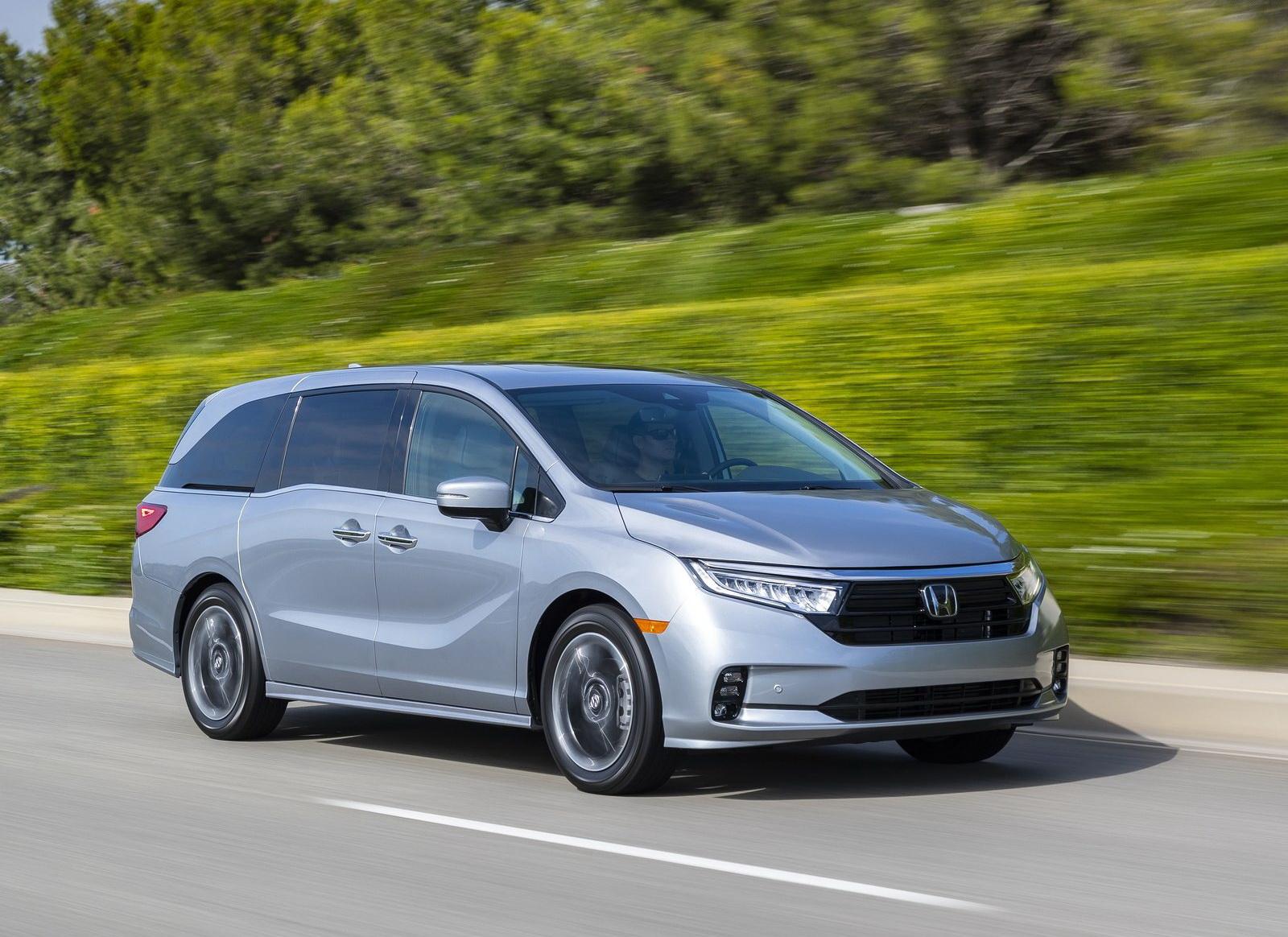 1600x1164 Honda Odyssey (2021) wallpaperx1164