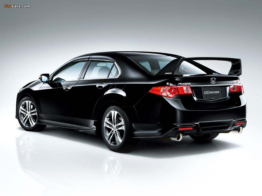 1024x768 Mugen Honda Accord Type S Sedan (CU) 2011 Wallpaper