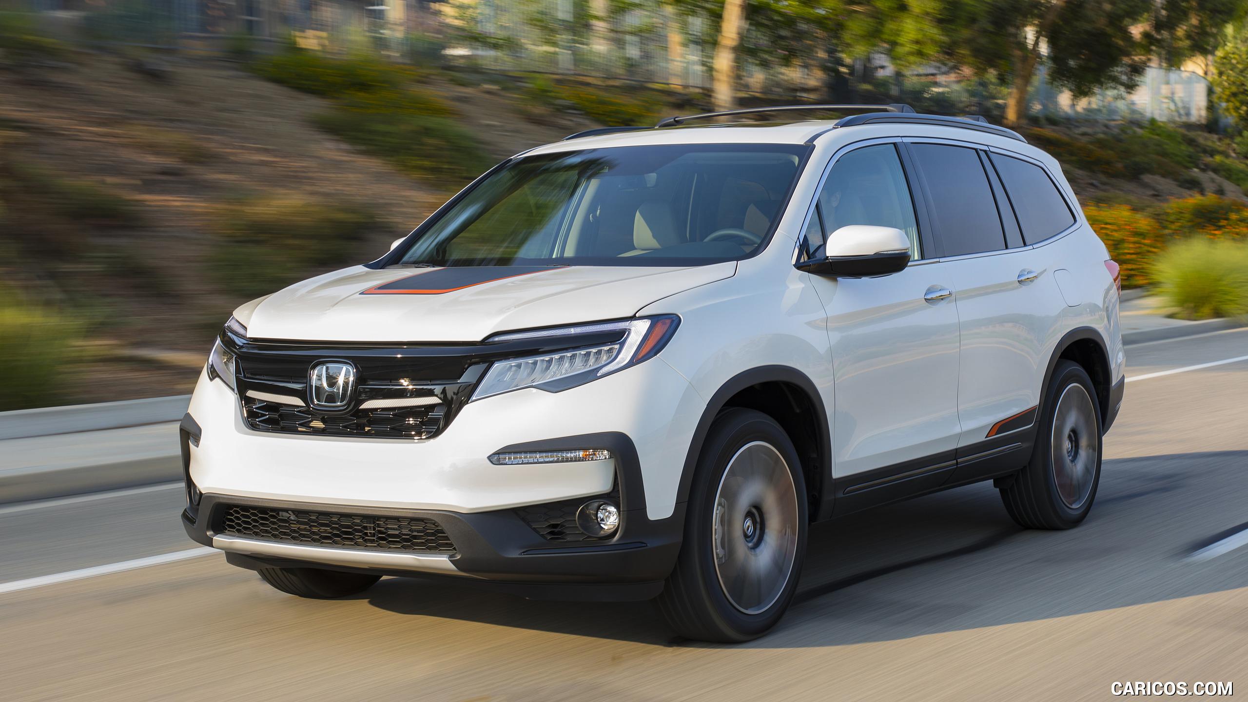 2560x1440 Honda Pilot Elite Three Quarter