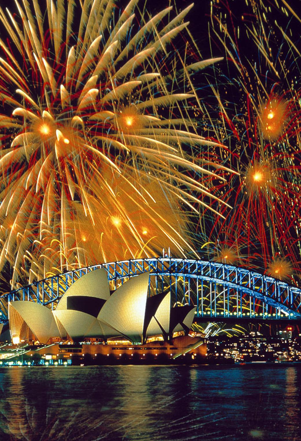 1040x1526 Fireworks Sydney Opera House and Harbor Bridge Wallpaper for iPhone Pro Max, X, 6