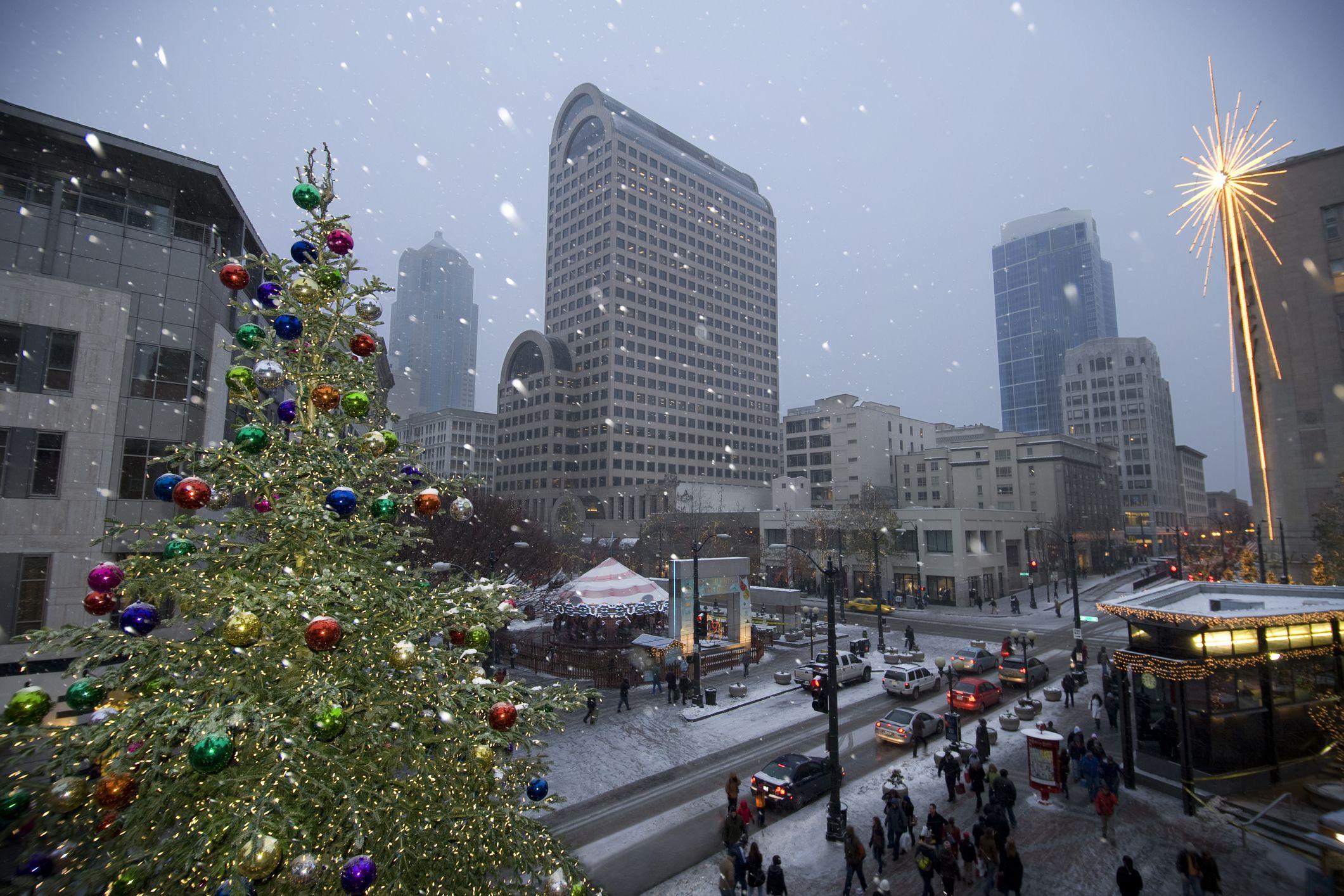 2121x1414 Things to Do for the Christmas Season in Seattle