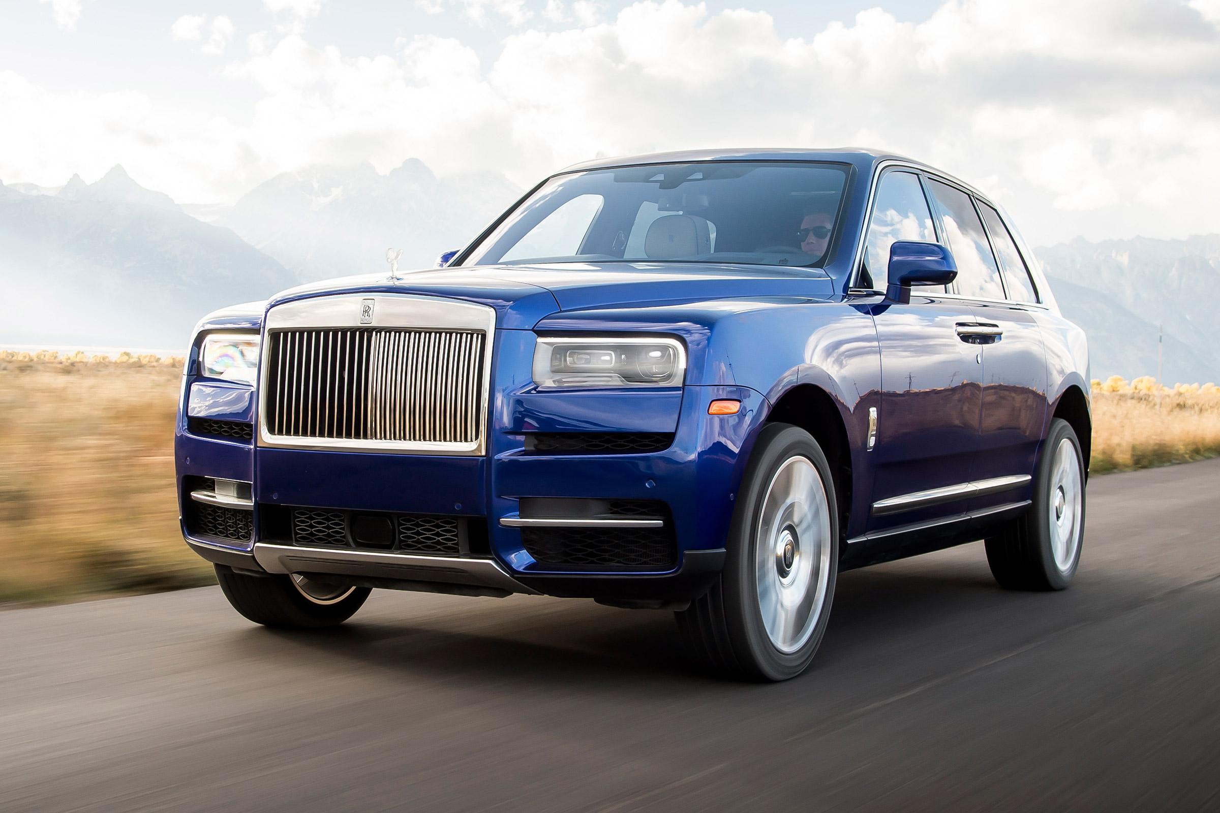 2400x1600 Rolls Royce Cullinan SUV Picture