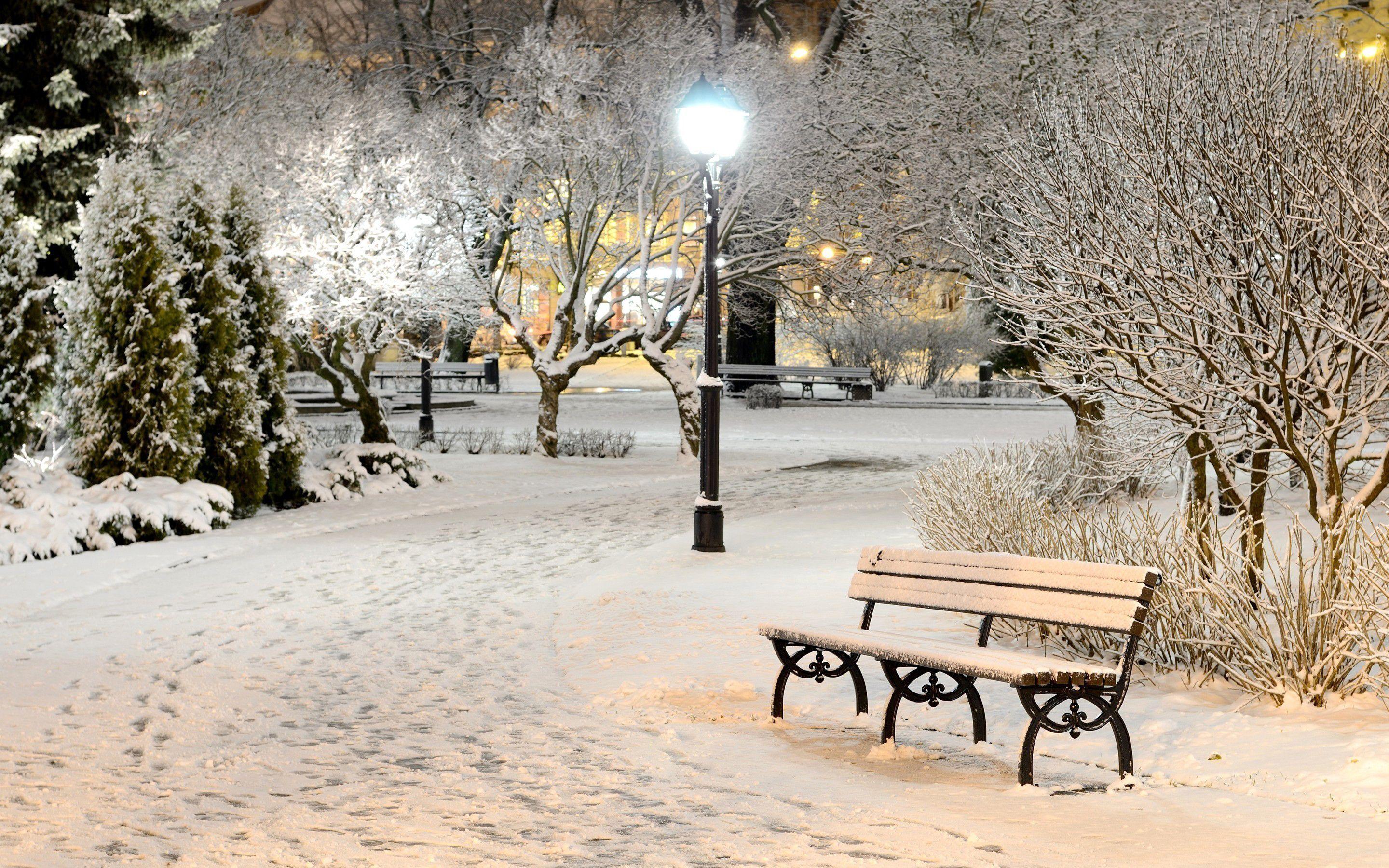 2880x1800 Christmas Snow Street Wallpaper