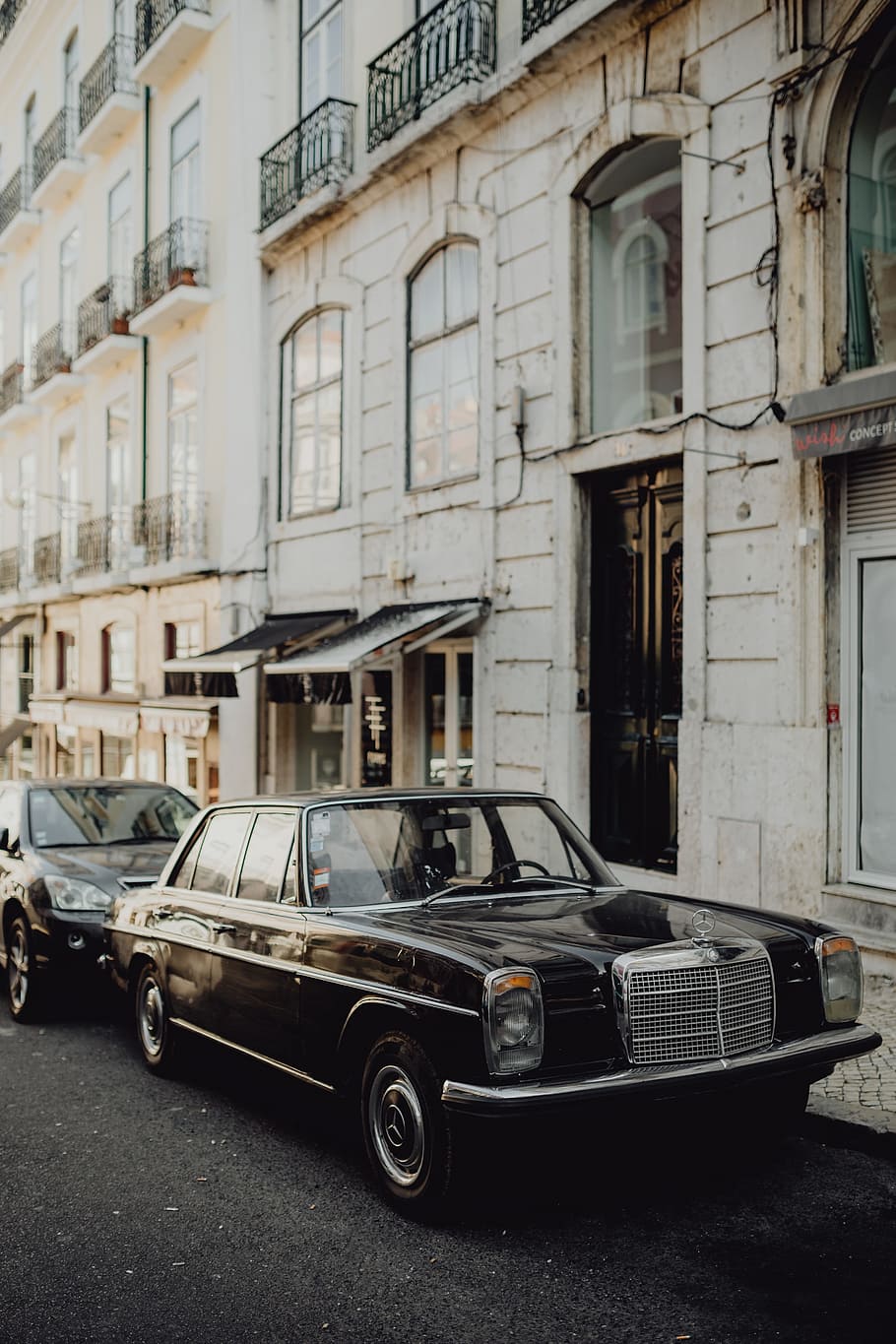 910x1365 Classic Mercedes Wallpaper