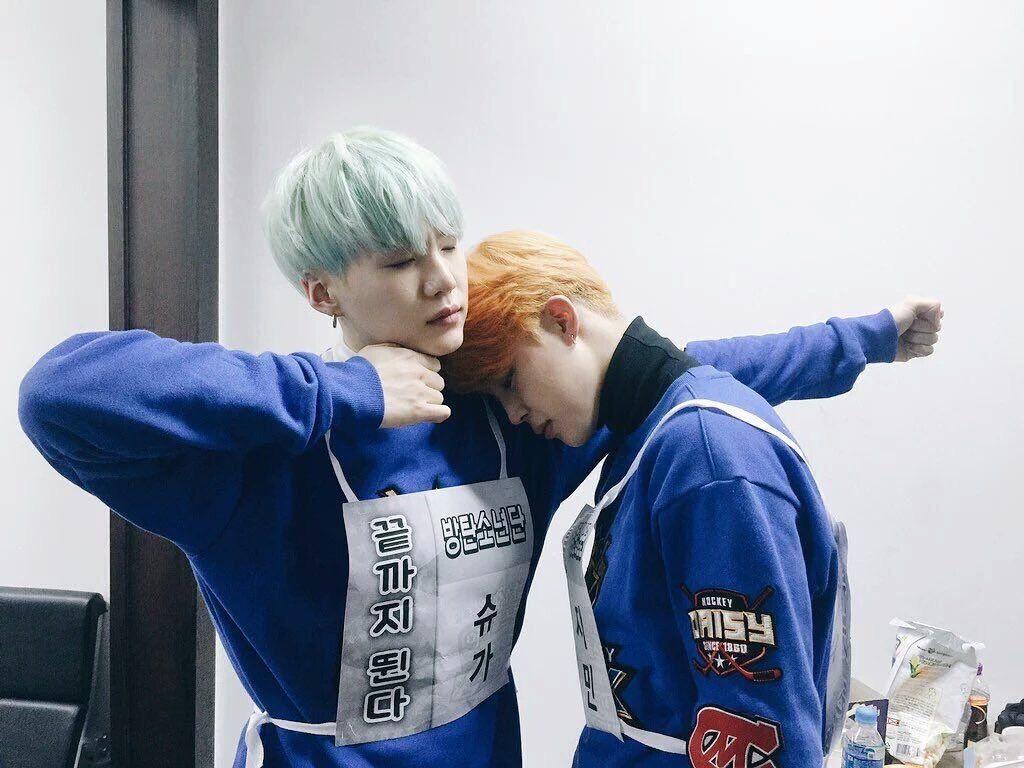 1024x768 Yoonmin Computer Wallpaper