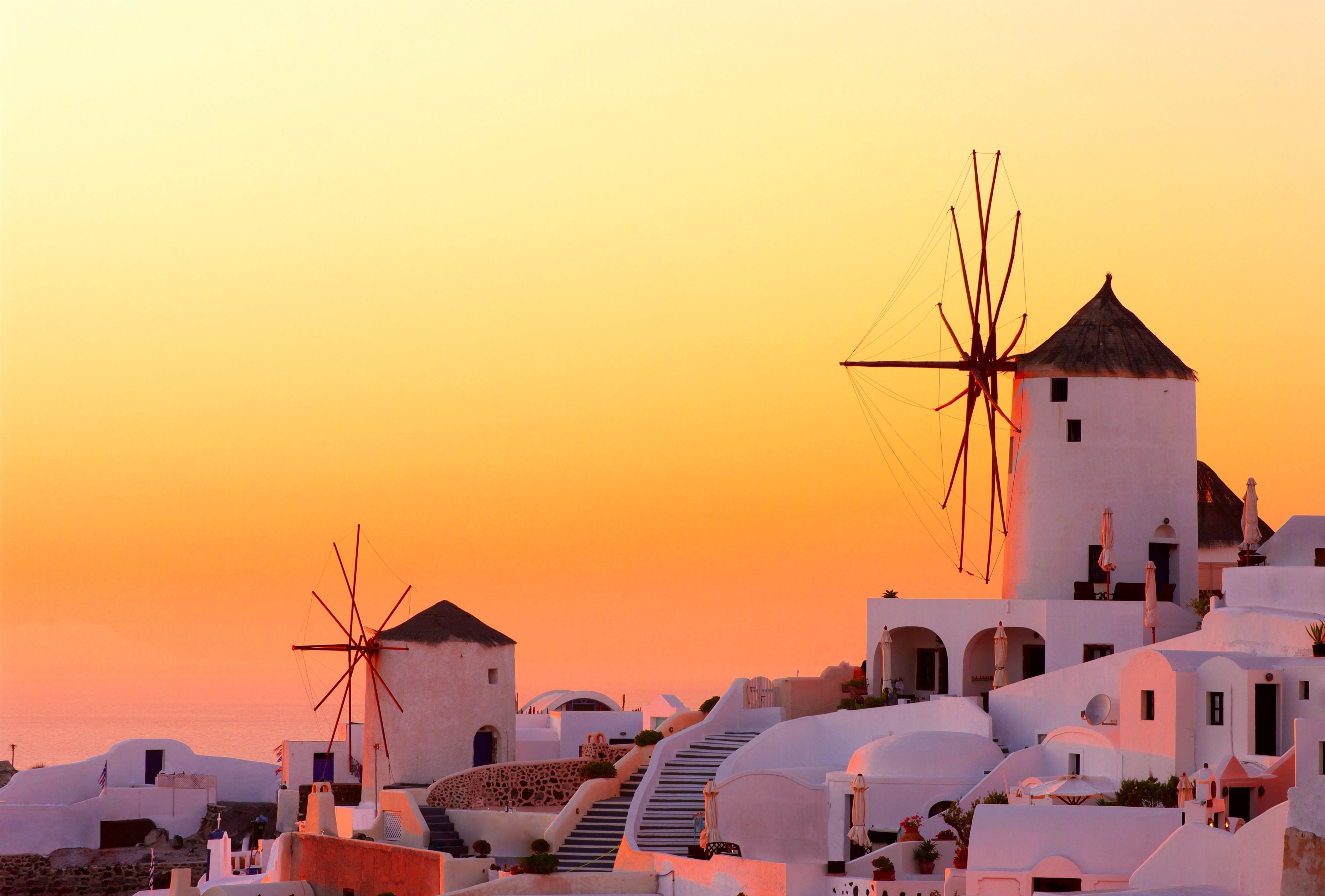 5664x3830 white concrete house #sunset the city #home the evening #Santorini #Greece #mill #Santorini #Oia #Greece #wind. Santorini sunset, White concrete house, Santorini