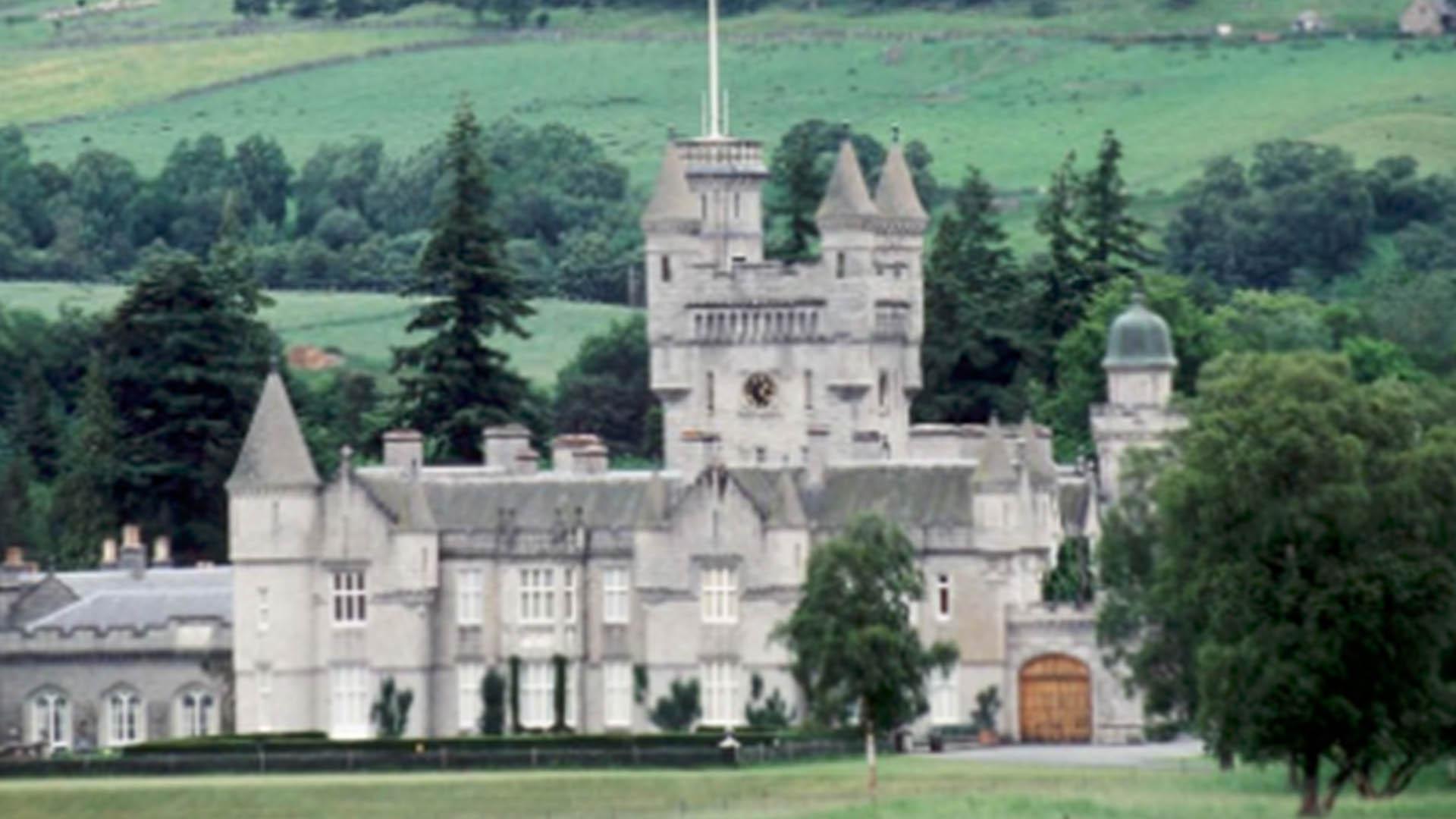 1920x1080 Balmoral Castle Live Webcam. UK Beach Cam