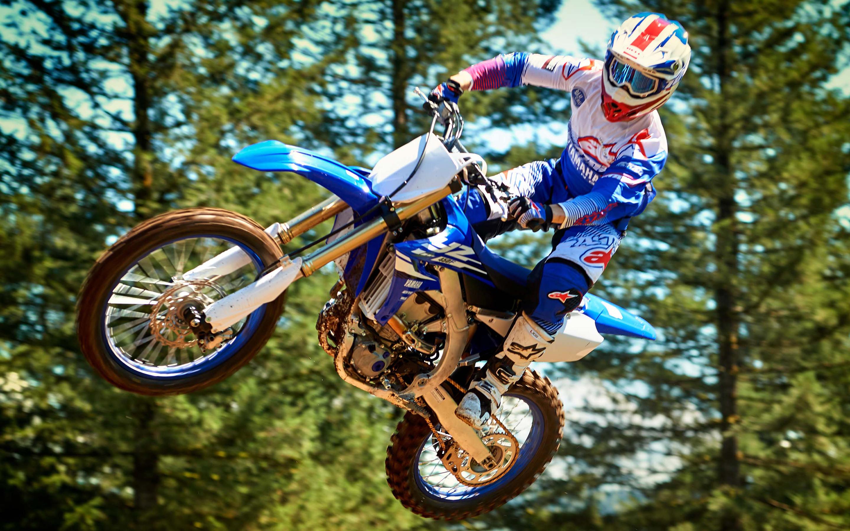 2880x1800 Download wallpaper Yamaha YZ450F, 2018 bikes, motocross, rider, jump, Yamaha for desktop with resolution 2880x1800. High Quality HD picture wallpaper