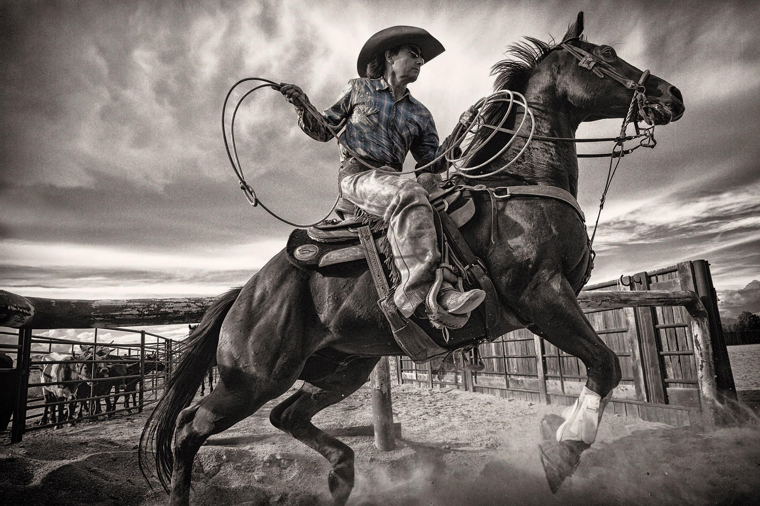2488x1659 Western Wallpaper