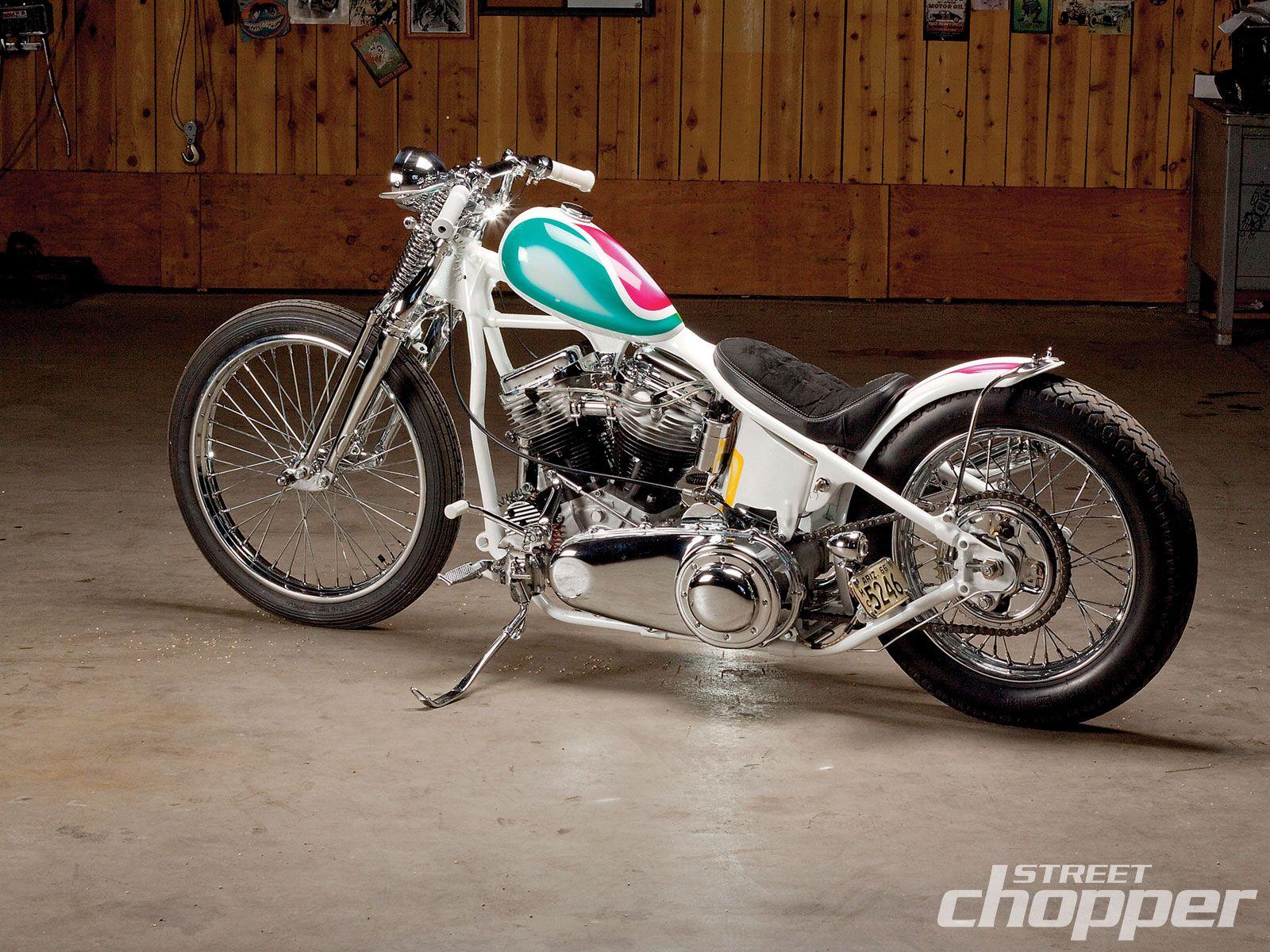 1600x1200 Nostalgia on Wheels: Chris Staab's 1949 Fairy Duster Panhead
