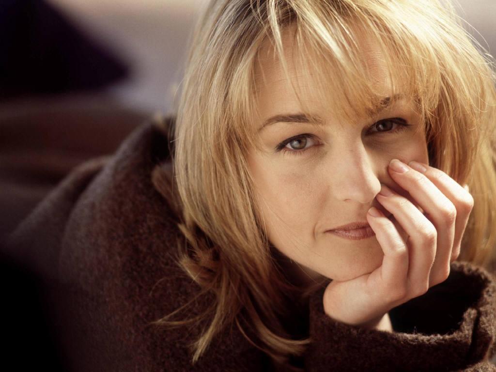 1024x768 Helen Hunt wallpaper HD