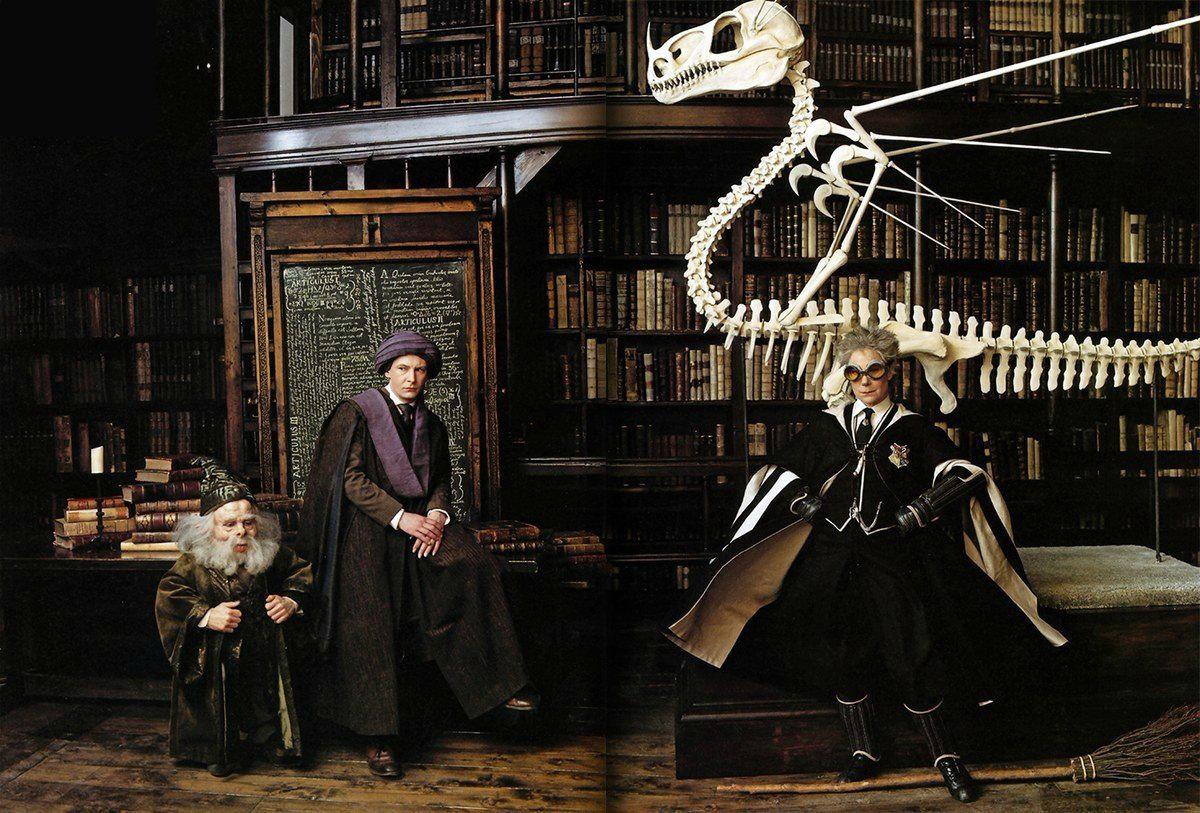 1200x813 Professor
