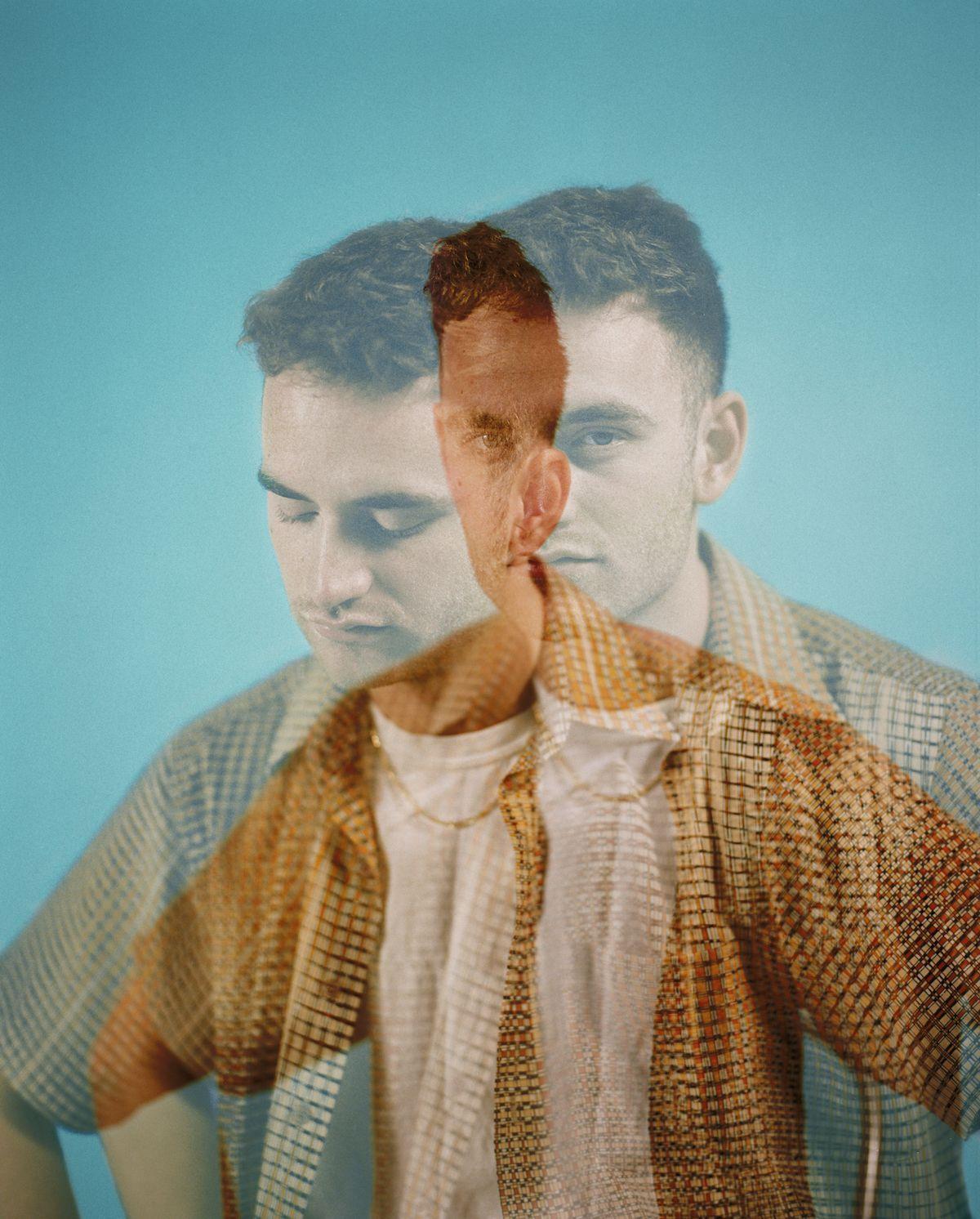 1200x1492 Tom Misch iPhone Wallpaper