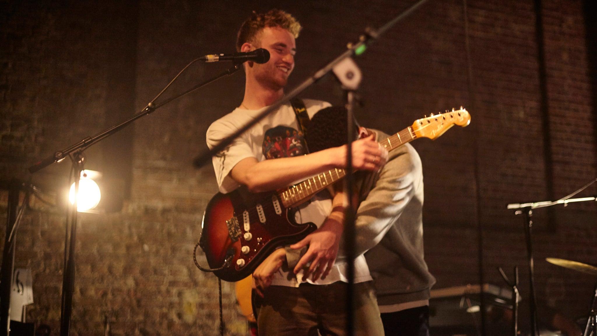 2048x1152 Tom Misch at Fox Theater in Oakland 2022