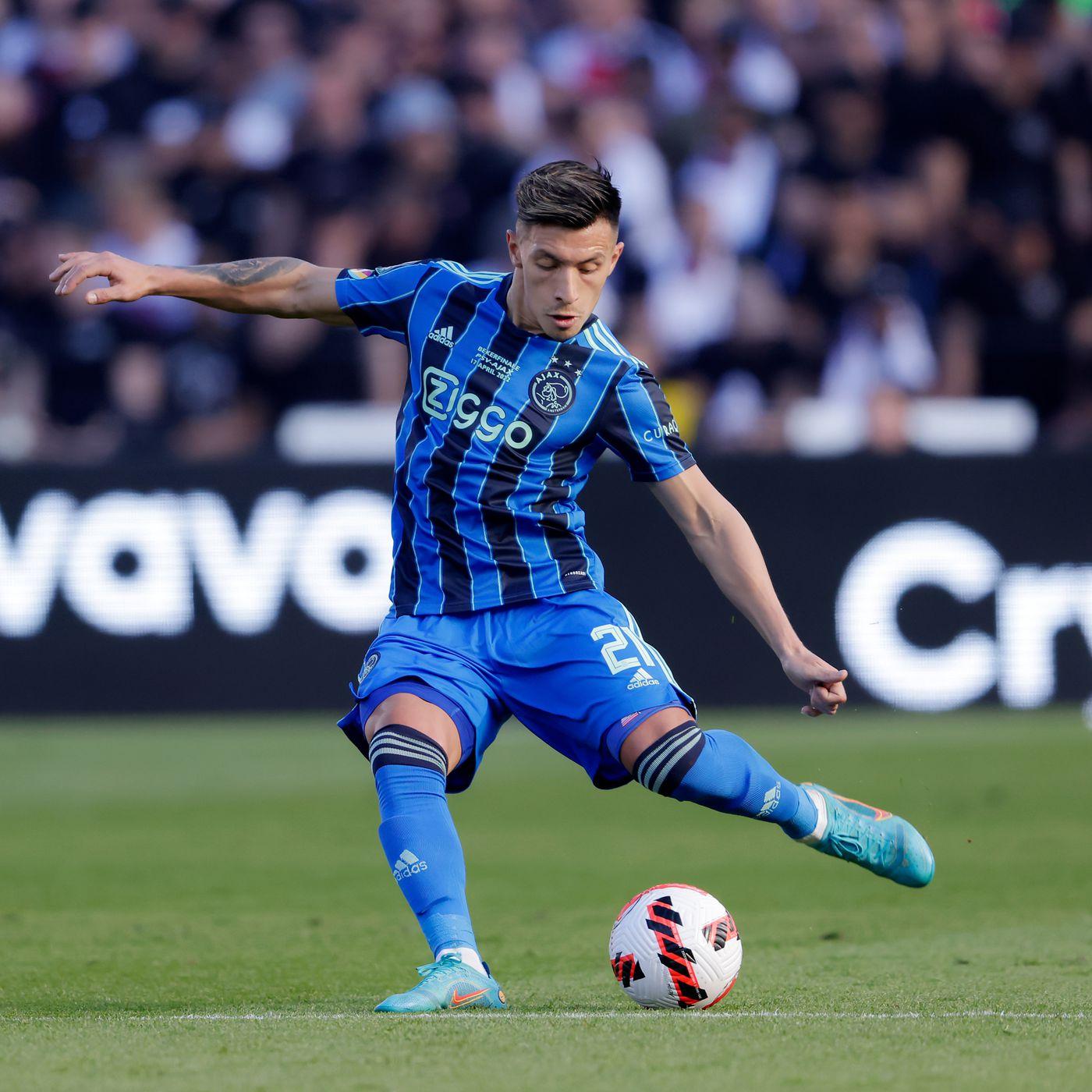1400x1400 Report: Arsenal have Lisandro Martinez transfer bid rejected by Ajax Short Fuse