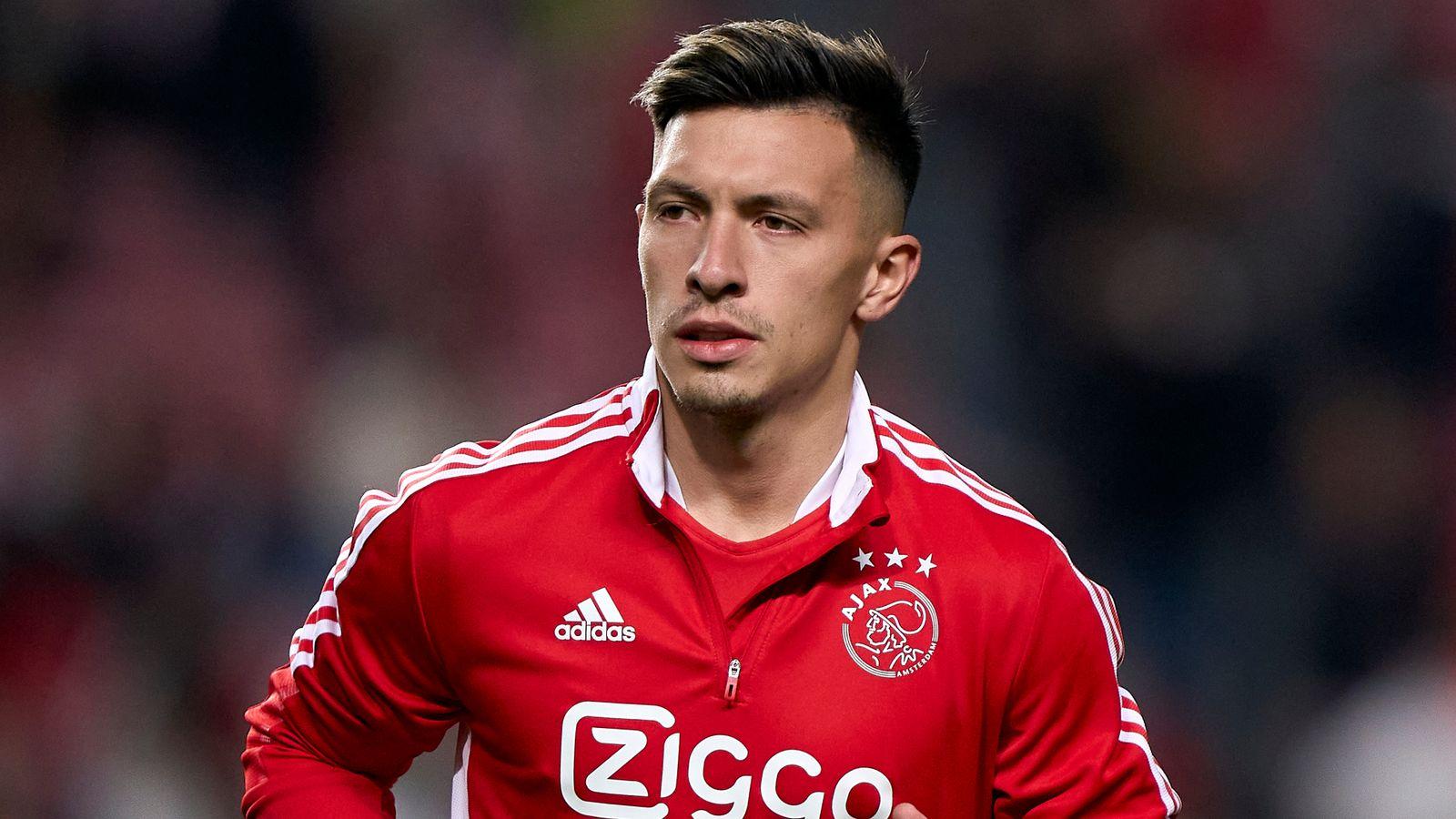 1600x900 Transfer Centre LIVE! Martinez having United medical. De Jong on Barca tour. Transfer Centre News