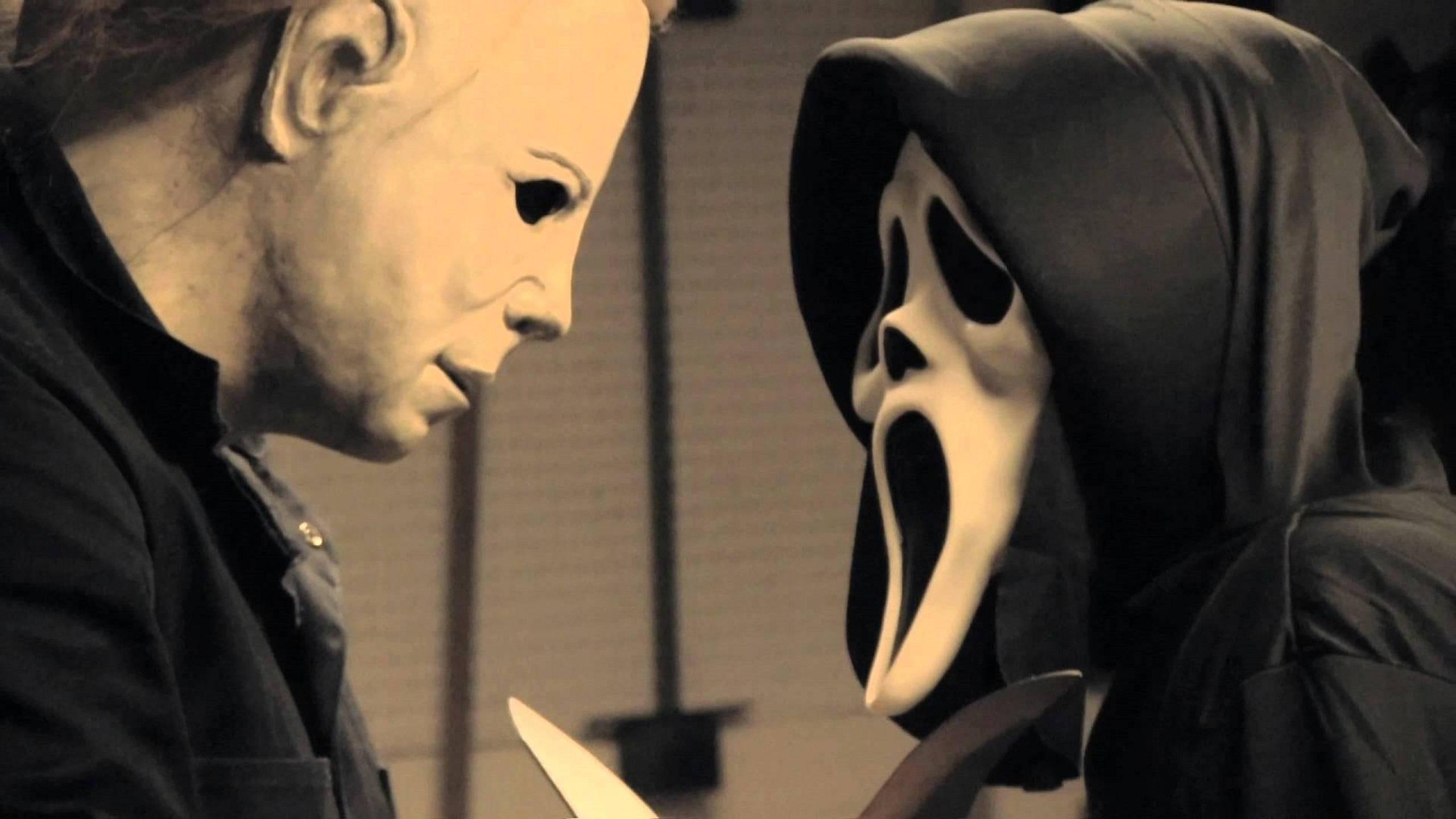 2560x1440 Download Ghostface Vs Michael Myers Wallpaper